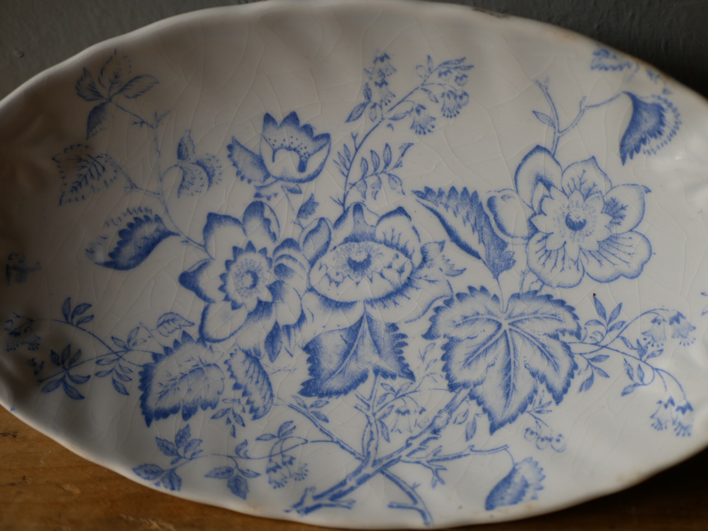 ラヴィエダンスクレイユモントローフランスアンティークブロカントの