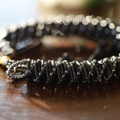 Kanade 奏 ブレスレット / Black flower