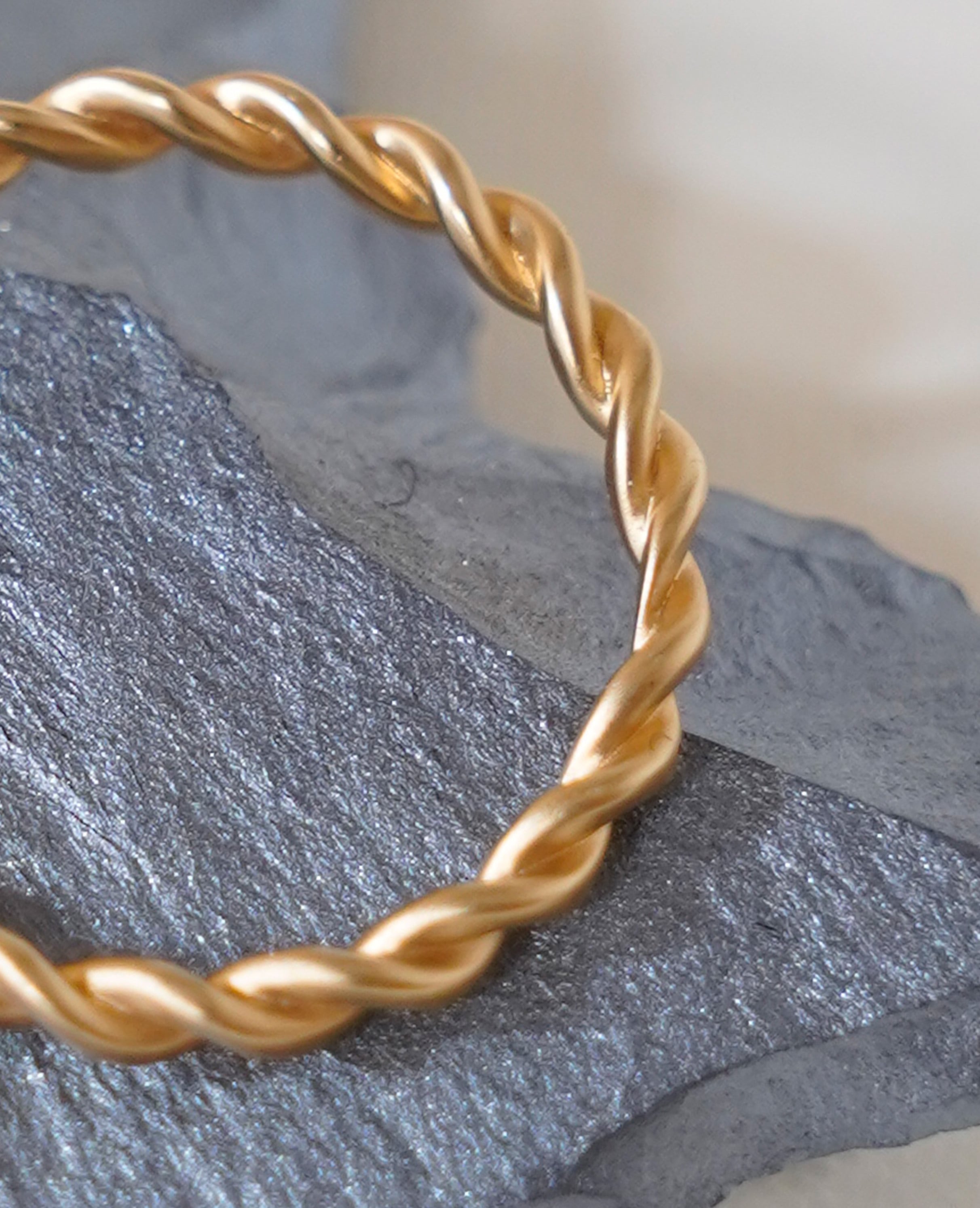 K18）Twist Ring | Thalatta