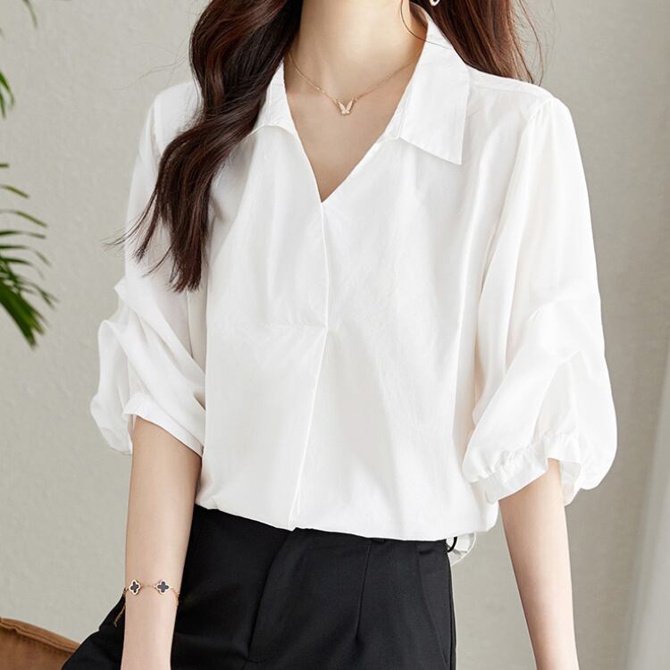 七分袖センタースリットVネックシャツ