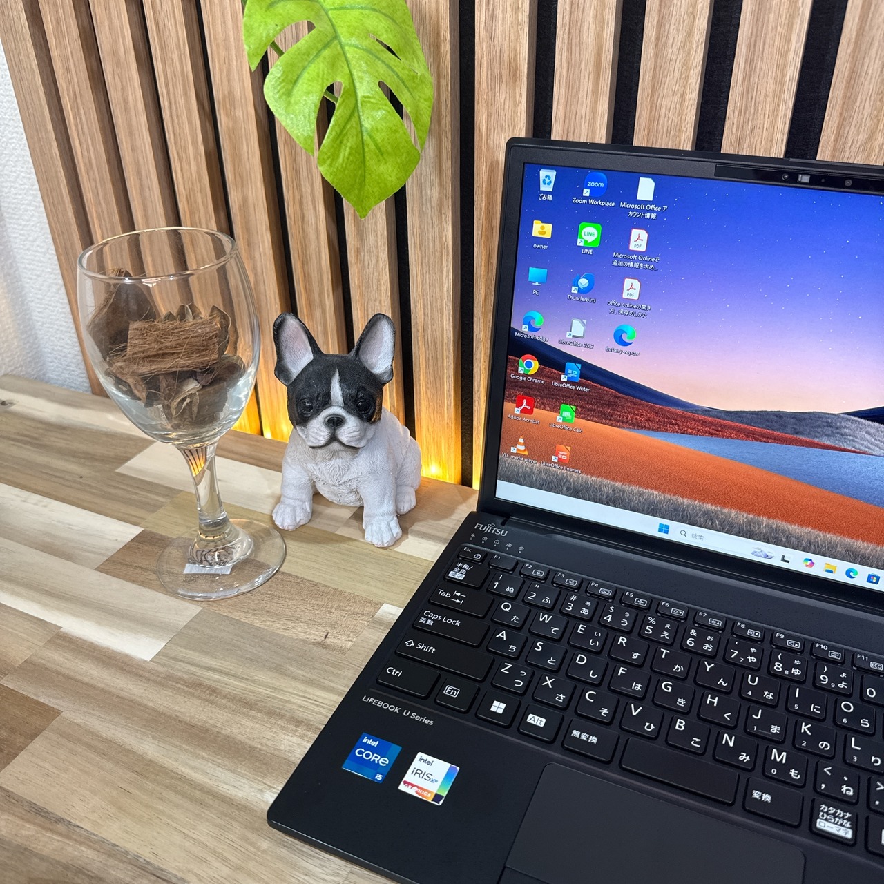 \ 公式ショップ限定価格❣️/ 《2023年モデル》富士通 LIFEBOOK U9313/N 第13世代 メモリ8GB SSD256GB 軽量 ノートパソコン 安心サポート＆3ヶ月保証付き