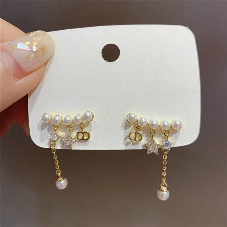 パールスターピアス揺れるピアス | Ririkuru