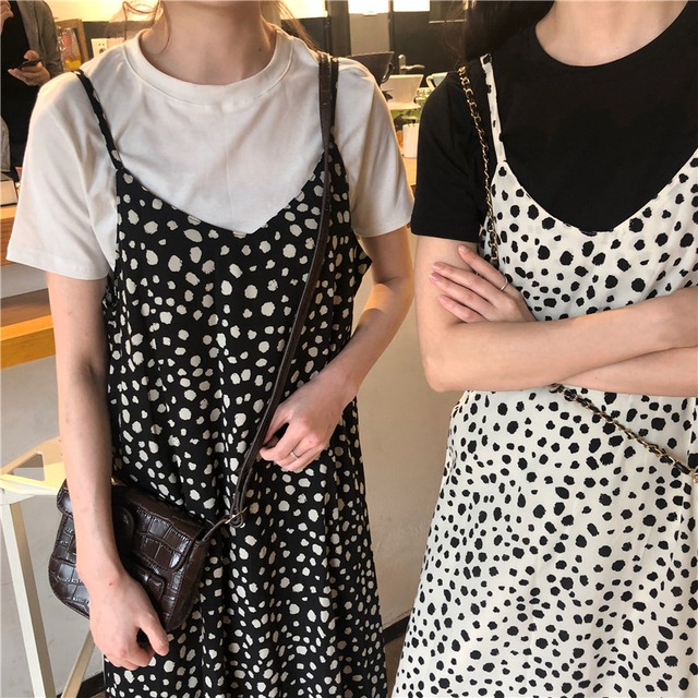 レオパード柄キャミワンピース レディース ワンピース 韓国 海外 旅行 女子会 お出かけ デート レオパード ヒョウ 豹柄 キャミ キャミワンピ アニマル モノトーン 膝下 膝丈 買付商品 Lusula レオパード柄キャミワンピース レディース ワンピース 韓国 海外 旅行 女子会 お出かけ デート レオパード ヒョウ 豹柄 キャミ キャミワンピ アニマル モノトーン 膝下 膝丈 買付商品 Lusula