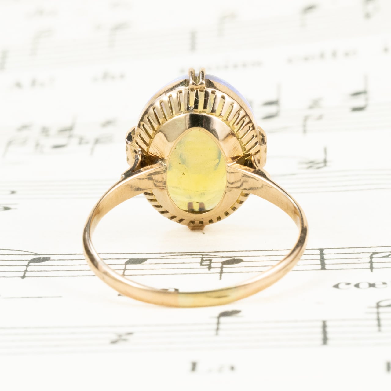 日本の作品】昭和レトロ デザイン ヴィンテージ ジュエリー K18