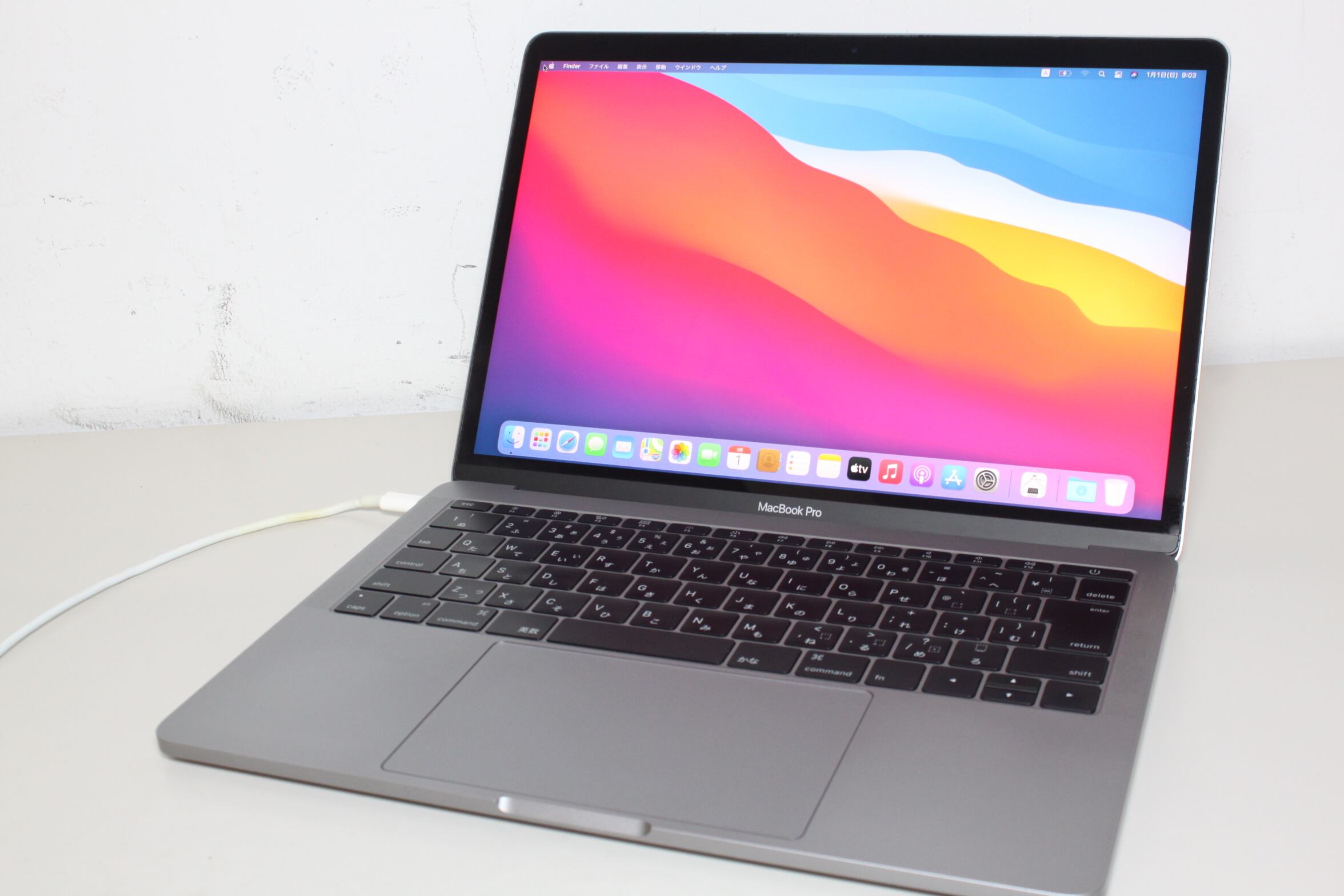 MacBook Pro（13インチ,2016,Thunderbolt 3ポートx 2）256GB/8GB