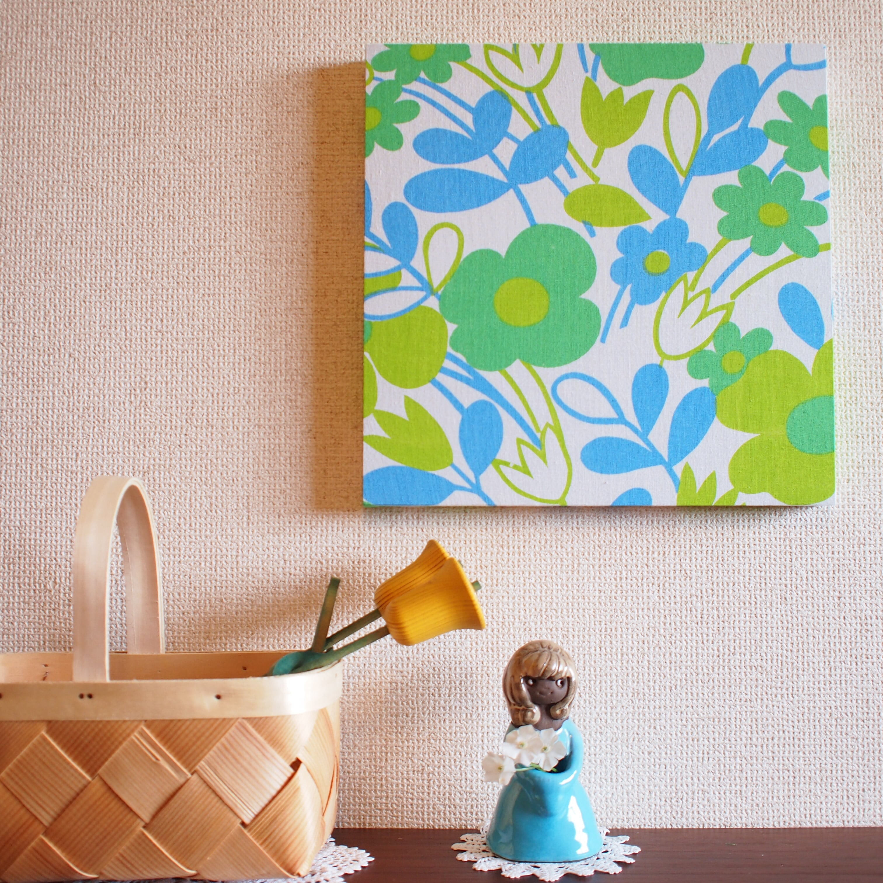 北欧ヴィンテージファブリック 爽やかな花柄のファブリックパネル 30