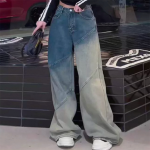 【送料無料】 デニムパンツ フレア Aライン ロング ポケット グラデーション デニム かわいい 大人可愛い 大人女子 綺麗 シンプル カジュアル 大人 おしゃれ お洒落 こなれ感 ラフ コンサバ 着痩せ レディライク ヘルシー 無地 春 30代 40代 レディース 女性用 デート お出かけ 女子会 お呼ばれ 休日 お茶会 授業参観 着回し 普段使い ファッション 体型カバー 定番 デイリーユース オーバーシルエット 垢抜け 動きやすい ブルー モノトーン