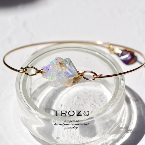 Sanctuary Collection オパール 鉱物原石14kgfブレスレット (バングル) 【一点もの】 ハンドメイド天然石アクセサリー