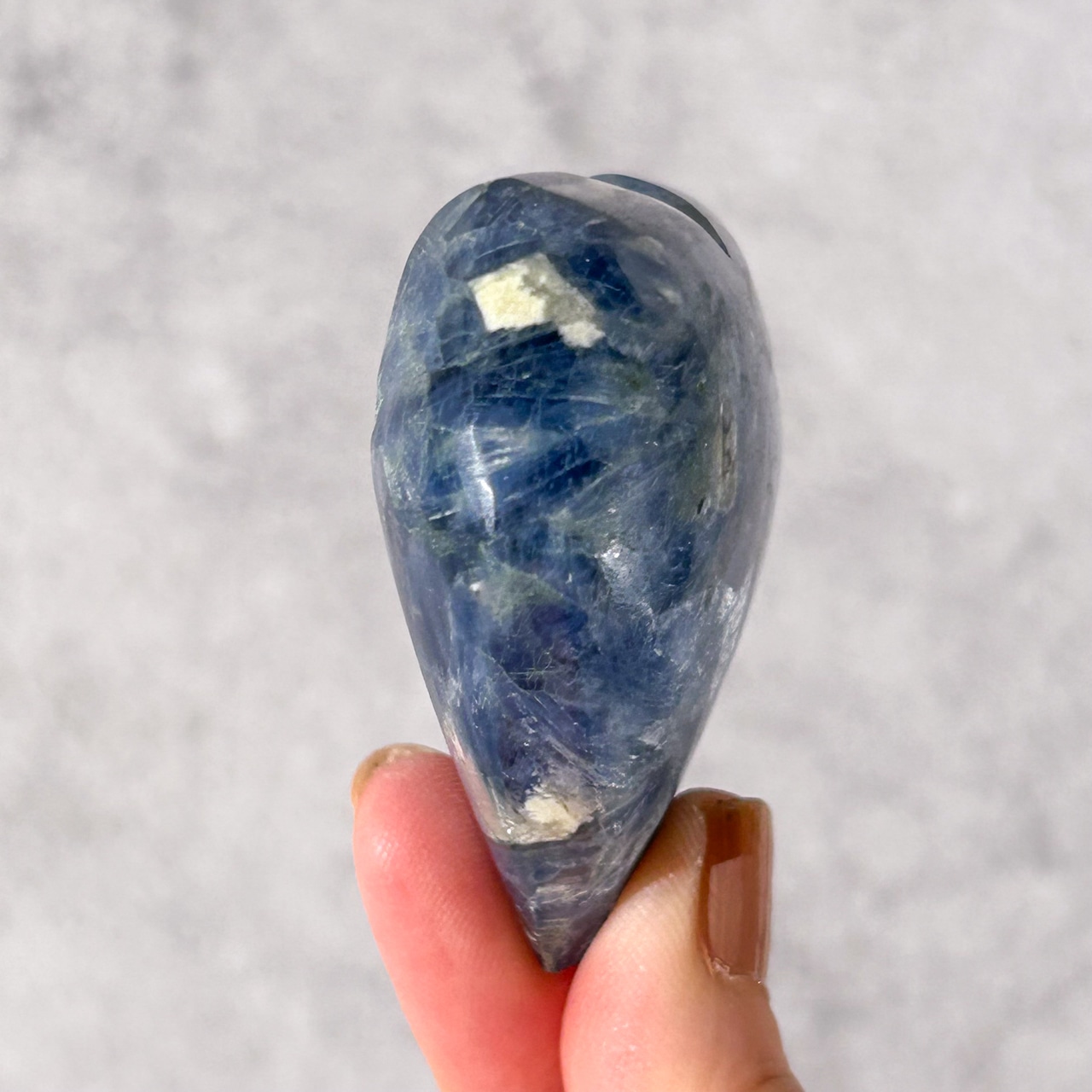 カイヤナイト ハート * Kyanite * 天然石
