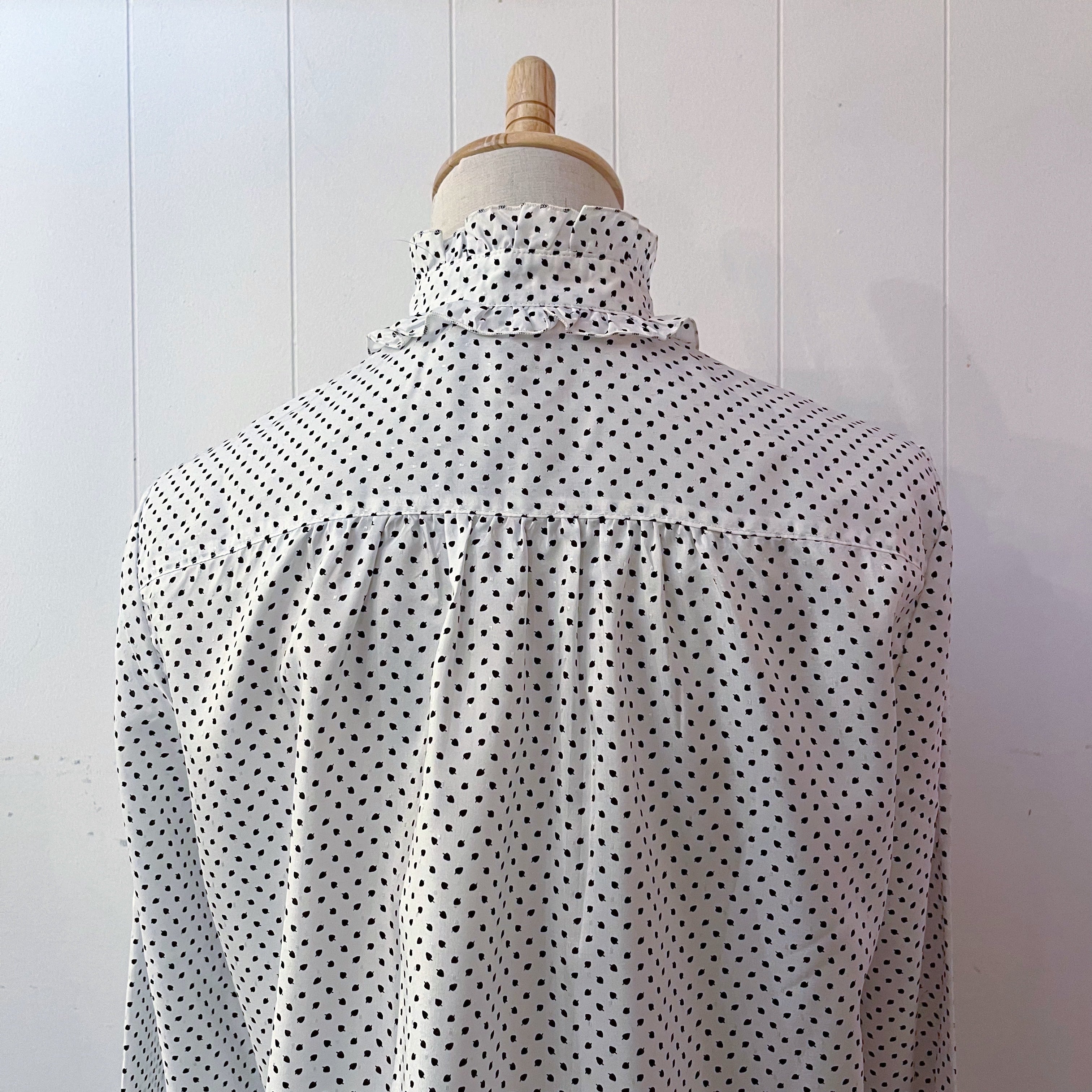 black dot stand collar blouse