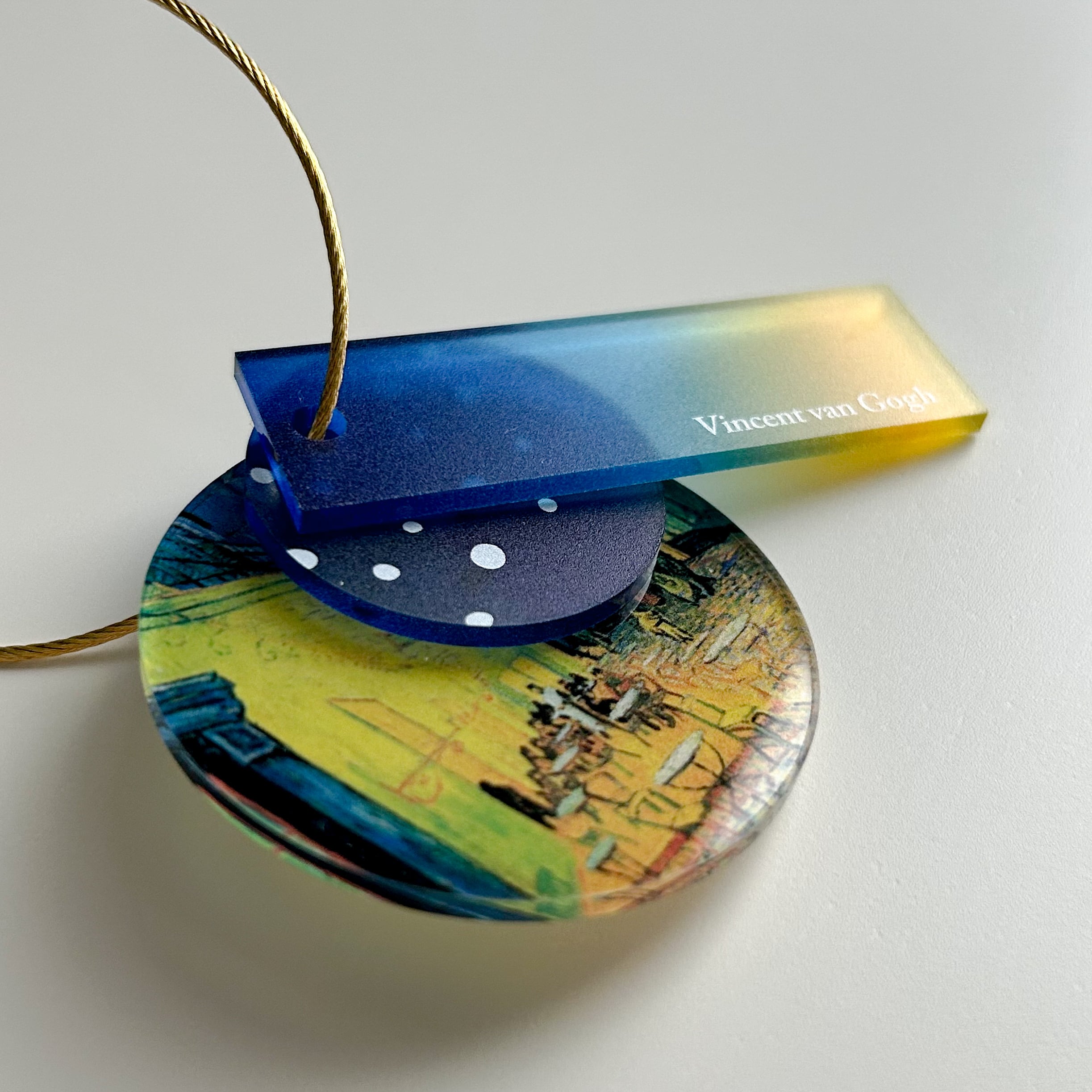 ゴッホ アクリルキーホルダー 夜のカフェテラス＜東京都美術館