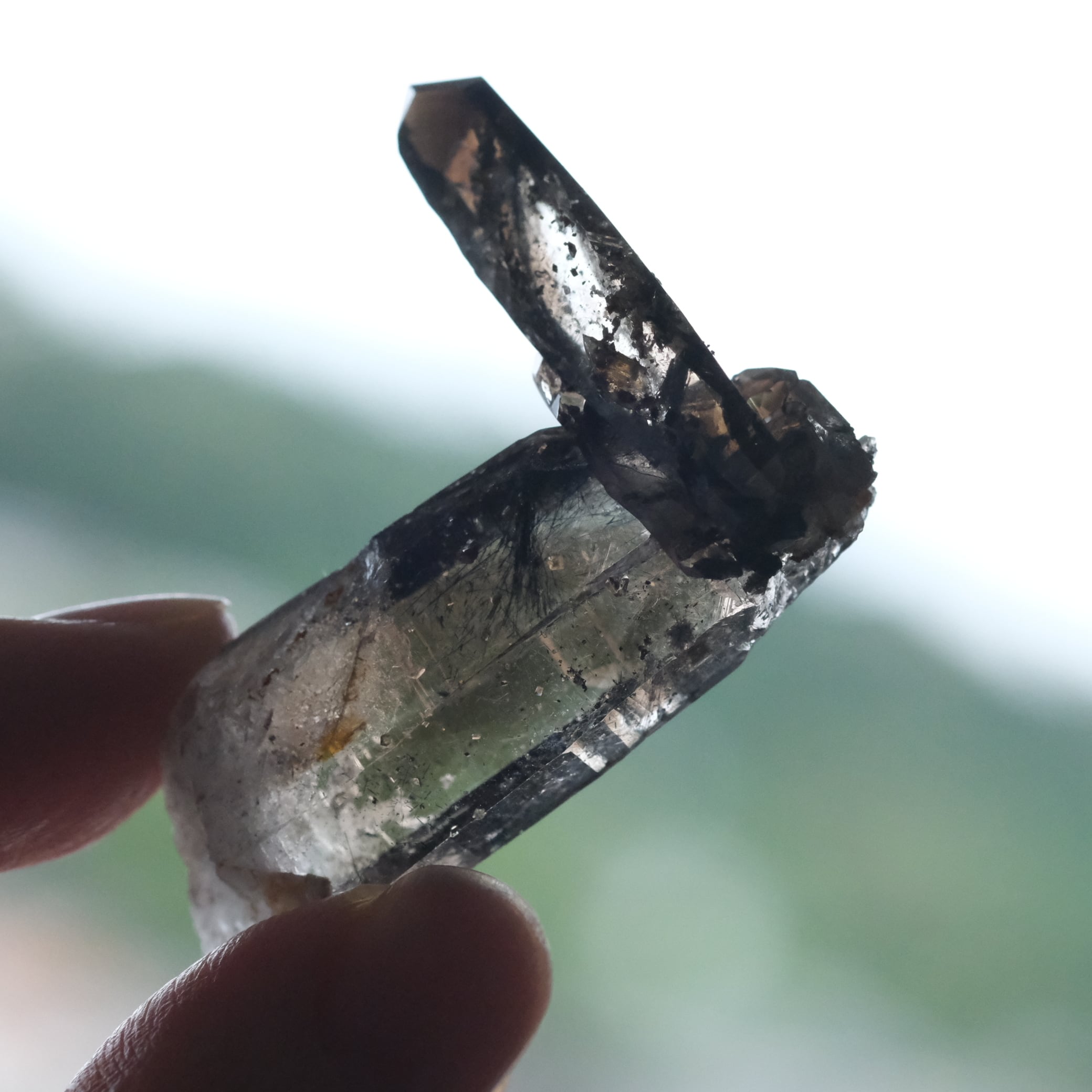 スモーキークォーツ  塊 原石 スモーキークォーツの原石 〇 煙水晶 | ふれる
