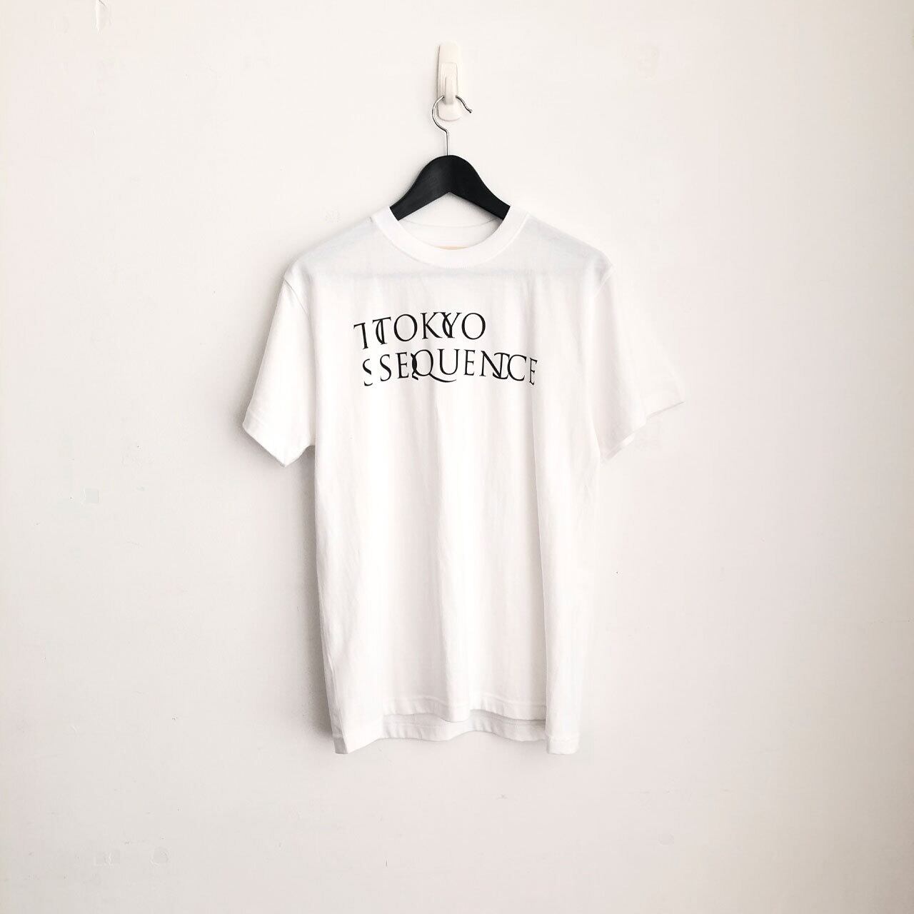 TOKYO SEQUENCE/トーキョーシークエンス/TOKYO SEQUENSE LOGO TEE