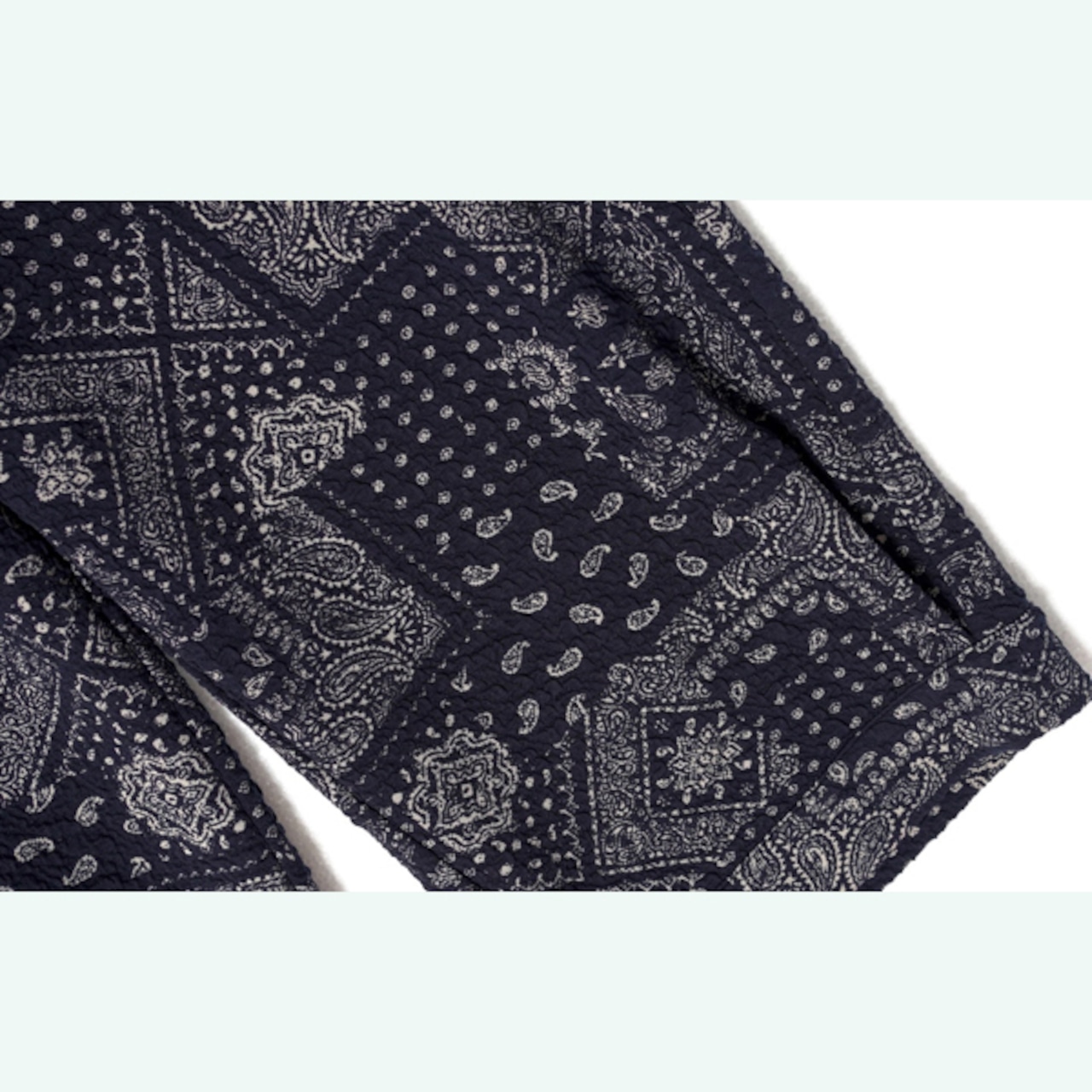 バンダナ柄パッチワーク風リラックスパンツ 《i0773》