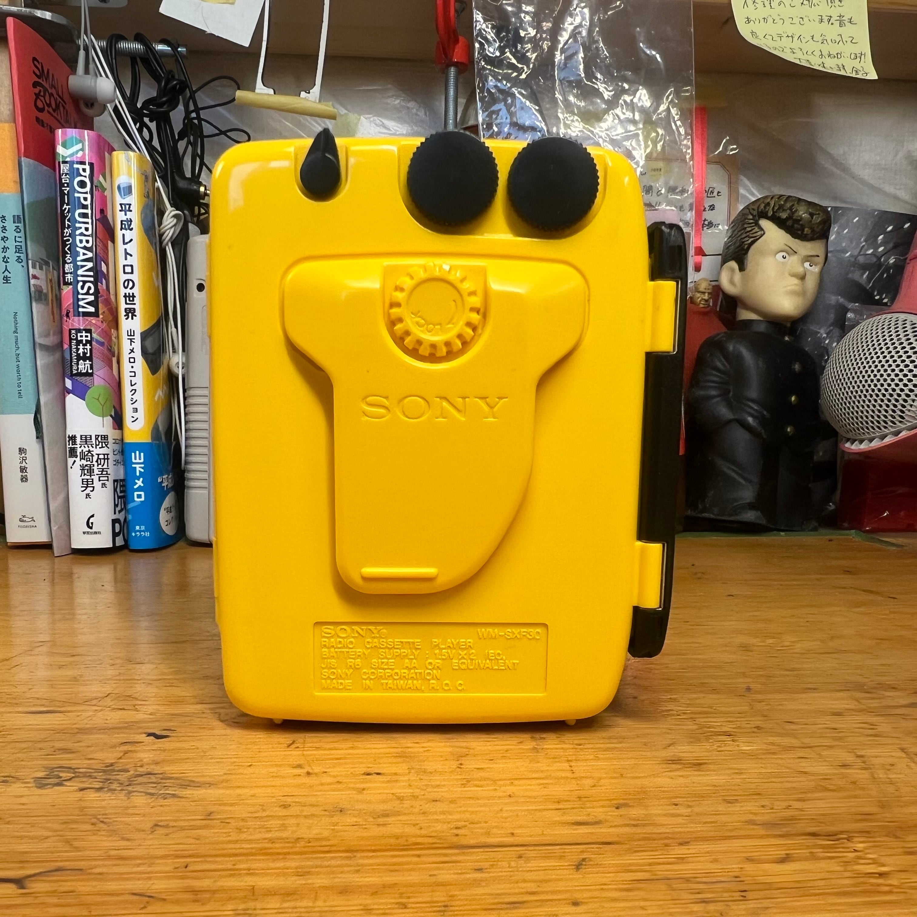 極美可動品]ソニースポーツ カセットウォークマンsony sports WM-SXF30