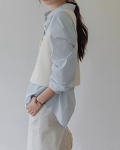Button Front Cropped Sleeveless Vest   L0032