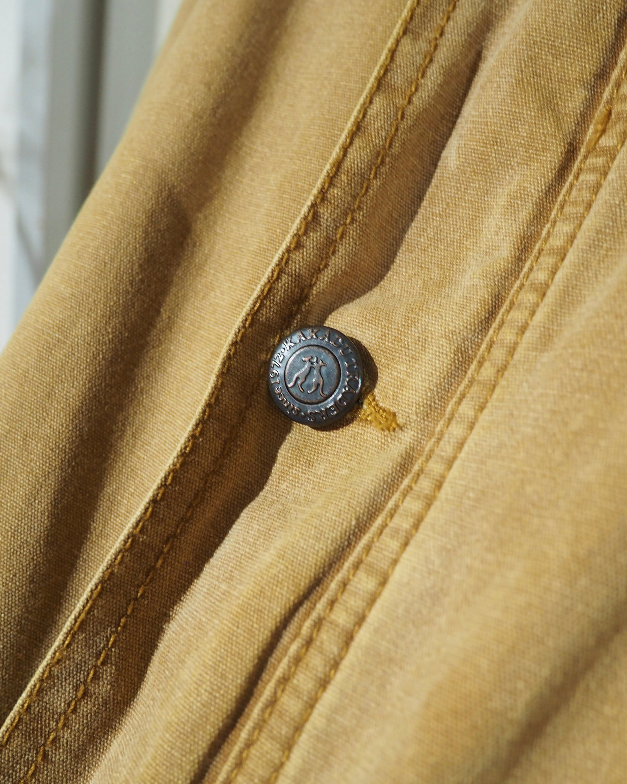 " KAKADU " Beautiful Fade Camel × Leather Collar switching Vintage Loose Duck Jacket