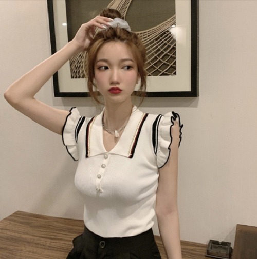 ノースリーブニット 春夏 レディース 半袖 夏新作 大きいサイズ ゆったり 襟カラー 袖フリル きれいめ パールボタン 大人可愛い 体型カバー トップス 春夏 レディース 半袖 夏新作 大きいサイズ