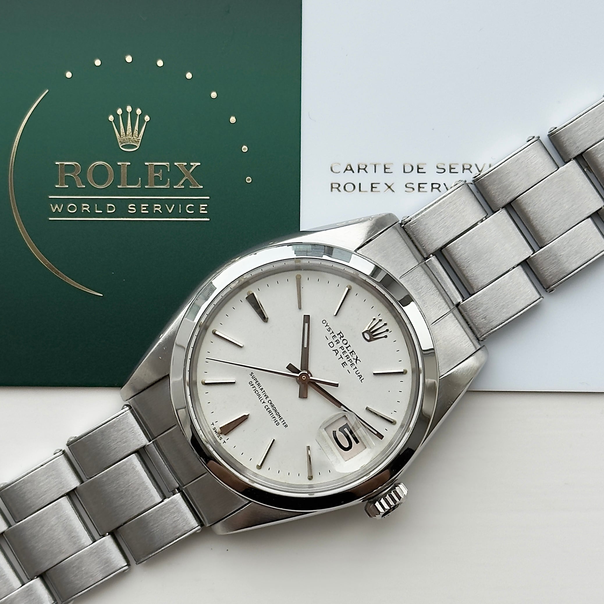 Rolex Oyster Perpetual Date 1500 (1******) White Dial