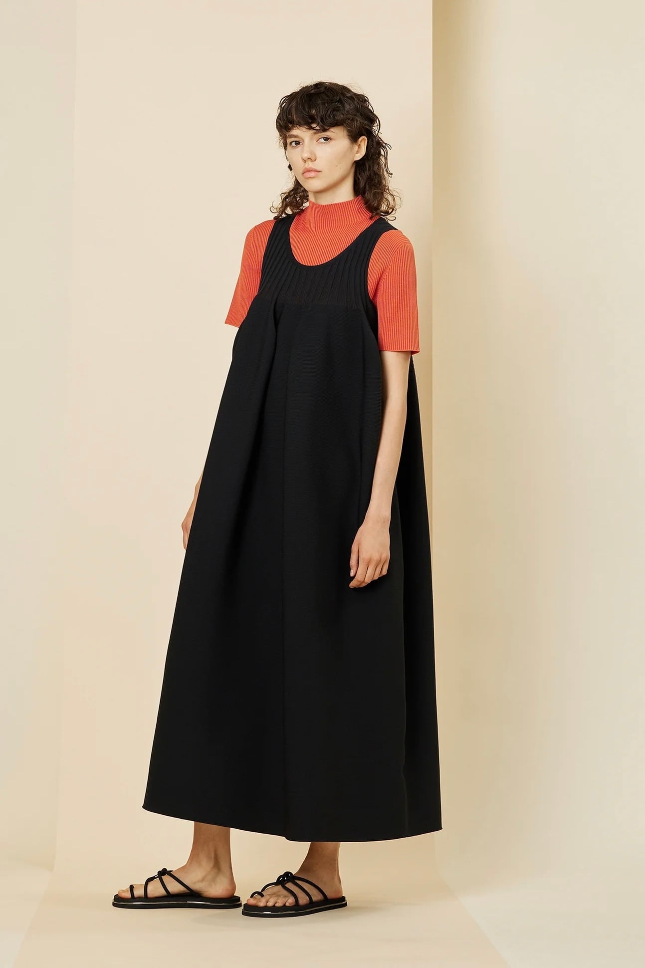 CFCL】POTTERY SLEEVELESS BUST FLARE DRESS | idealclasse