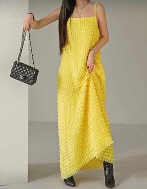 3color / ティアードフリルロングワンピース