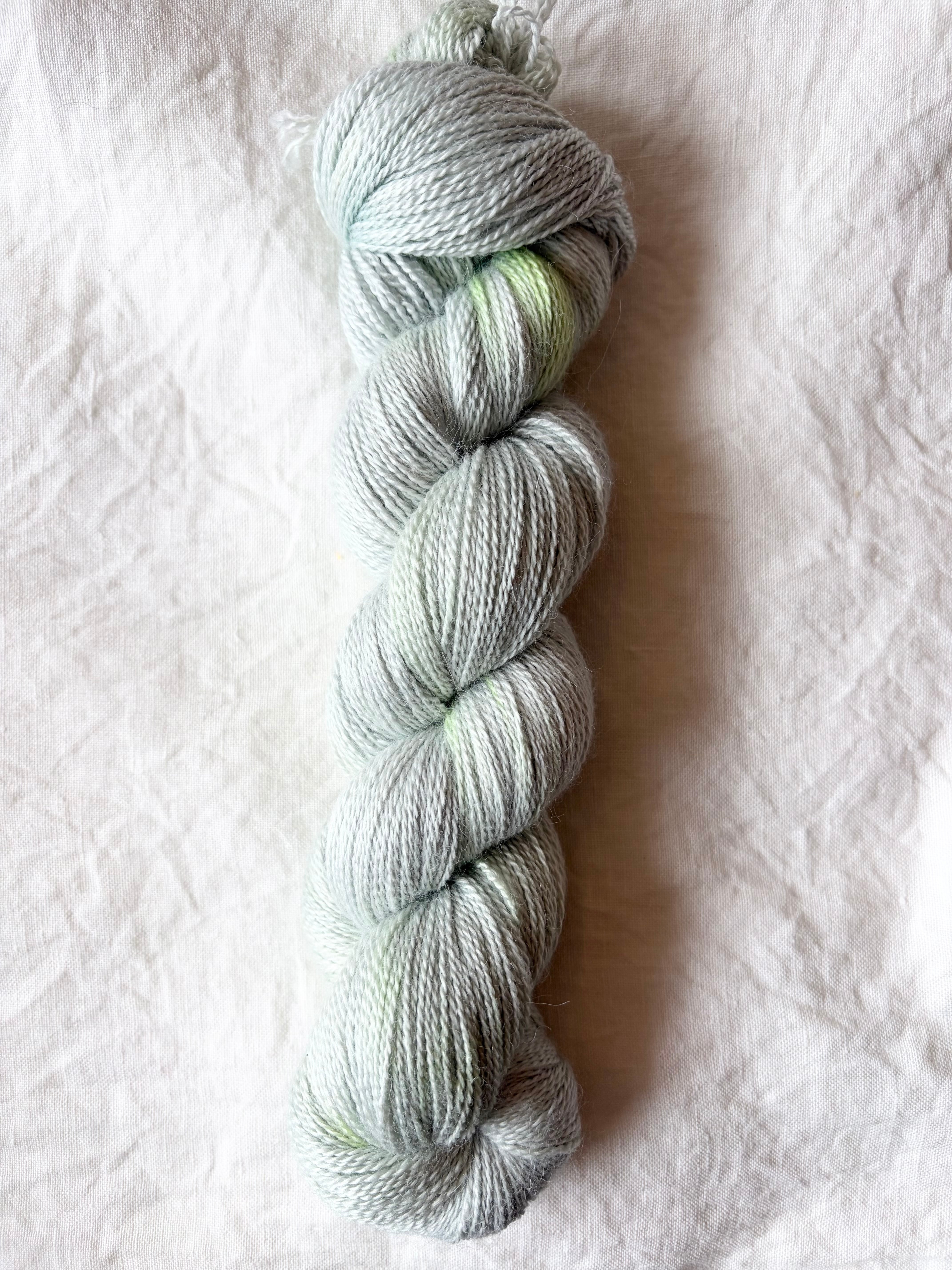 kuen yarn