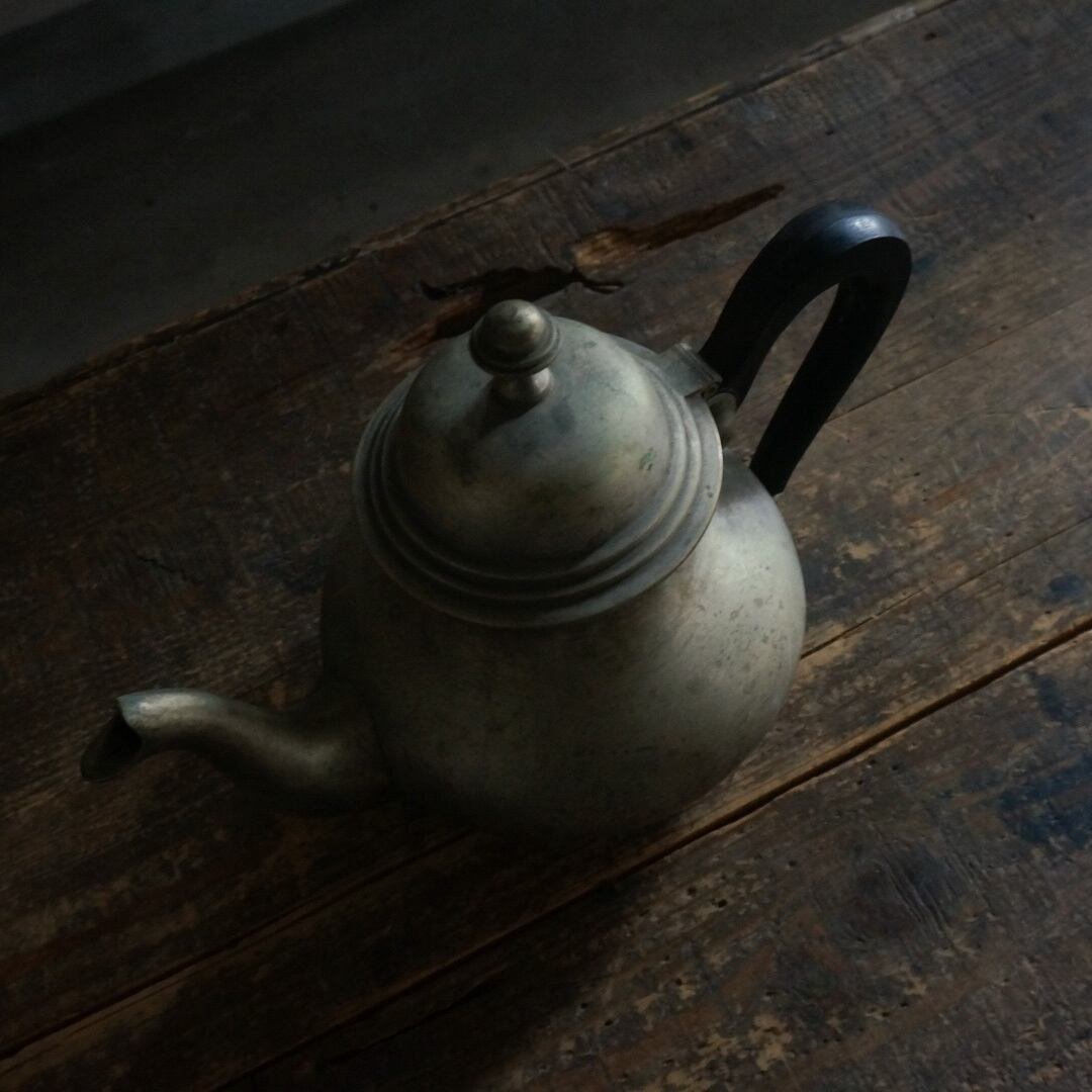 古いフランスのポット