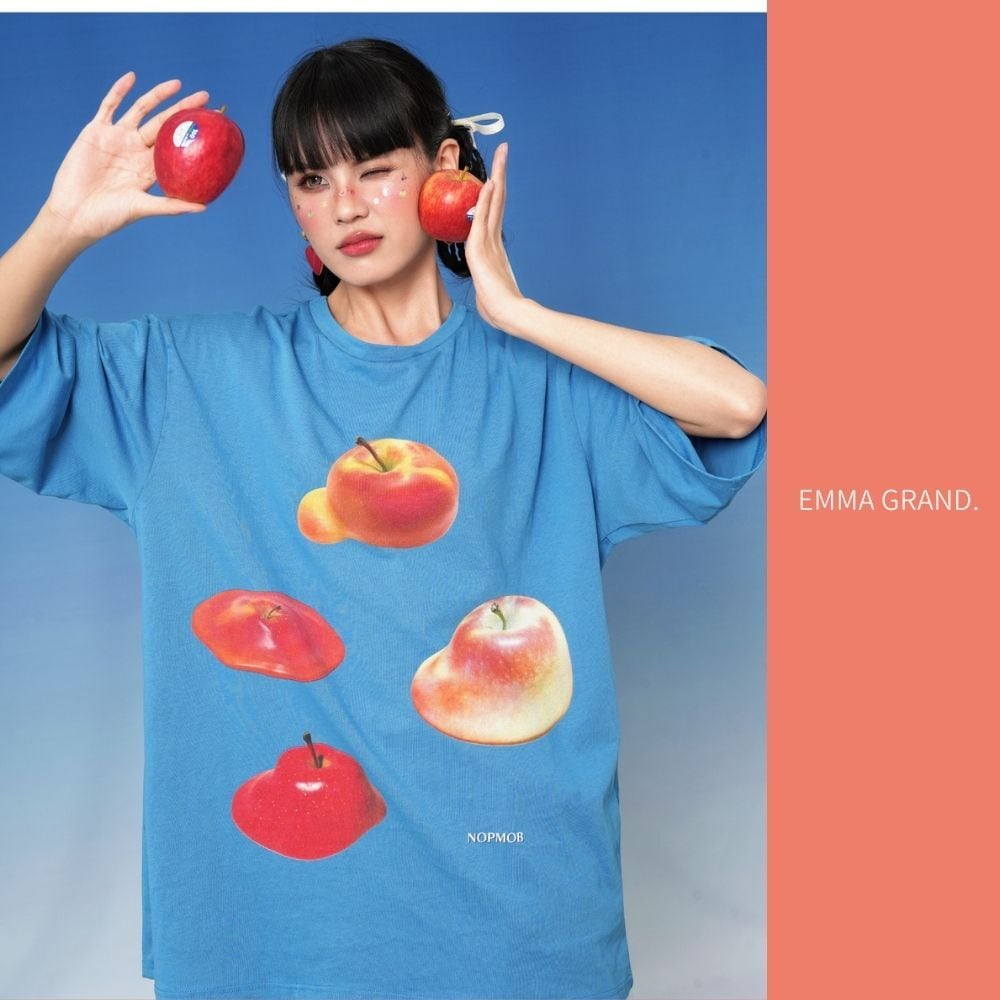 とろけるりんごのビッグTシャツ E00586 | EMMA GRAND