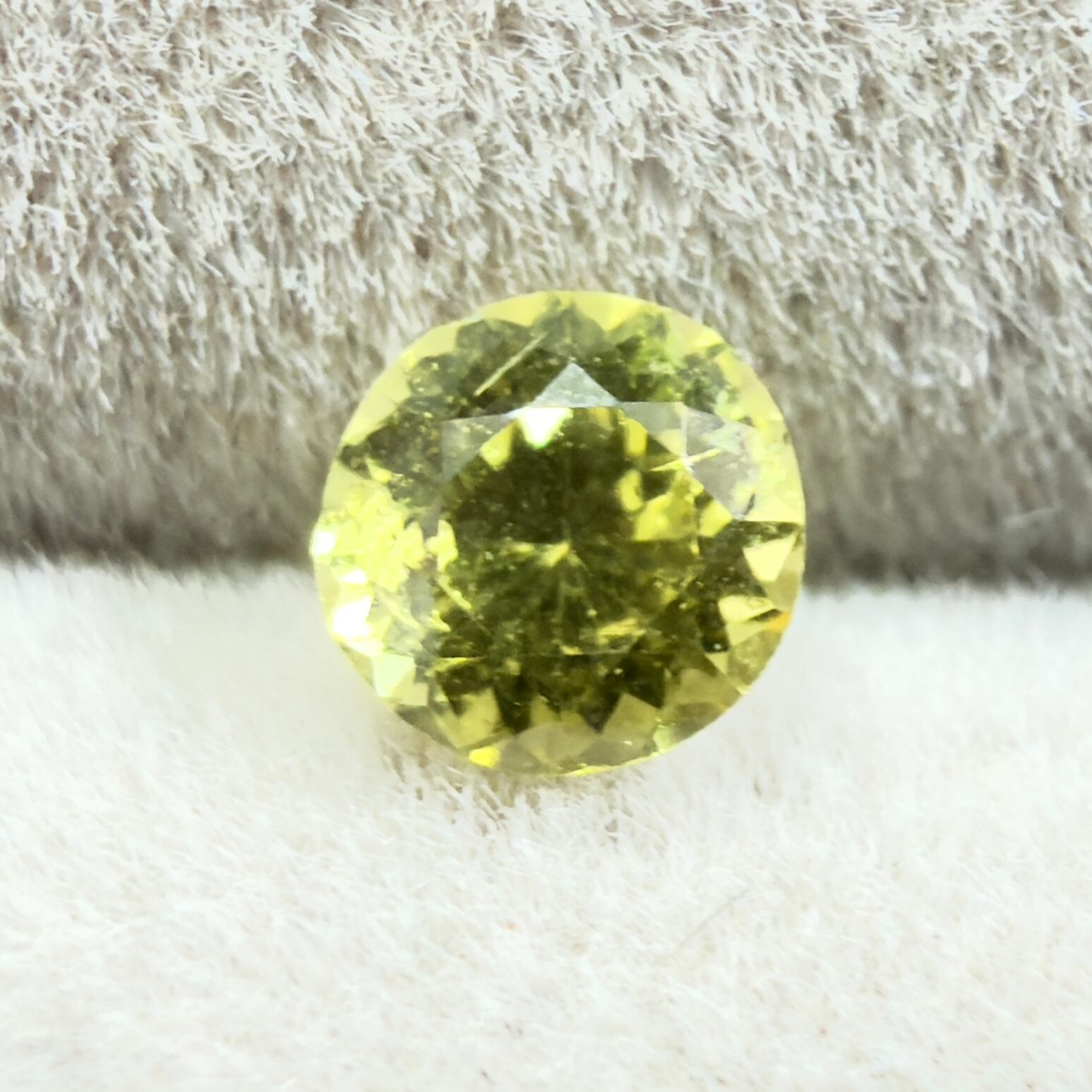 クリソベリル】 ルース インド産 0.31ct ② | たからいしルース