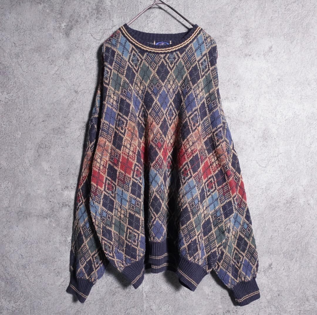 Argyle pattern design multi-color knit