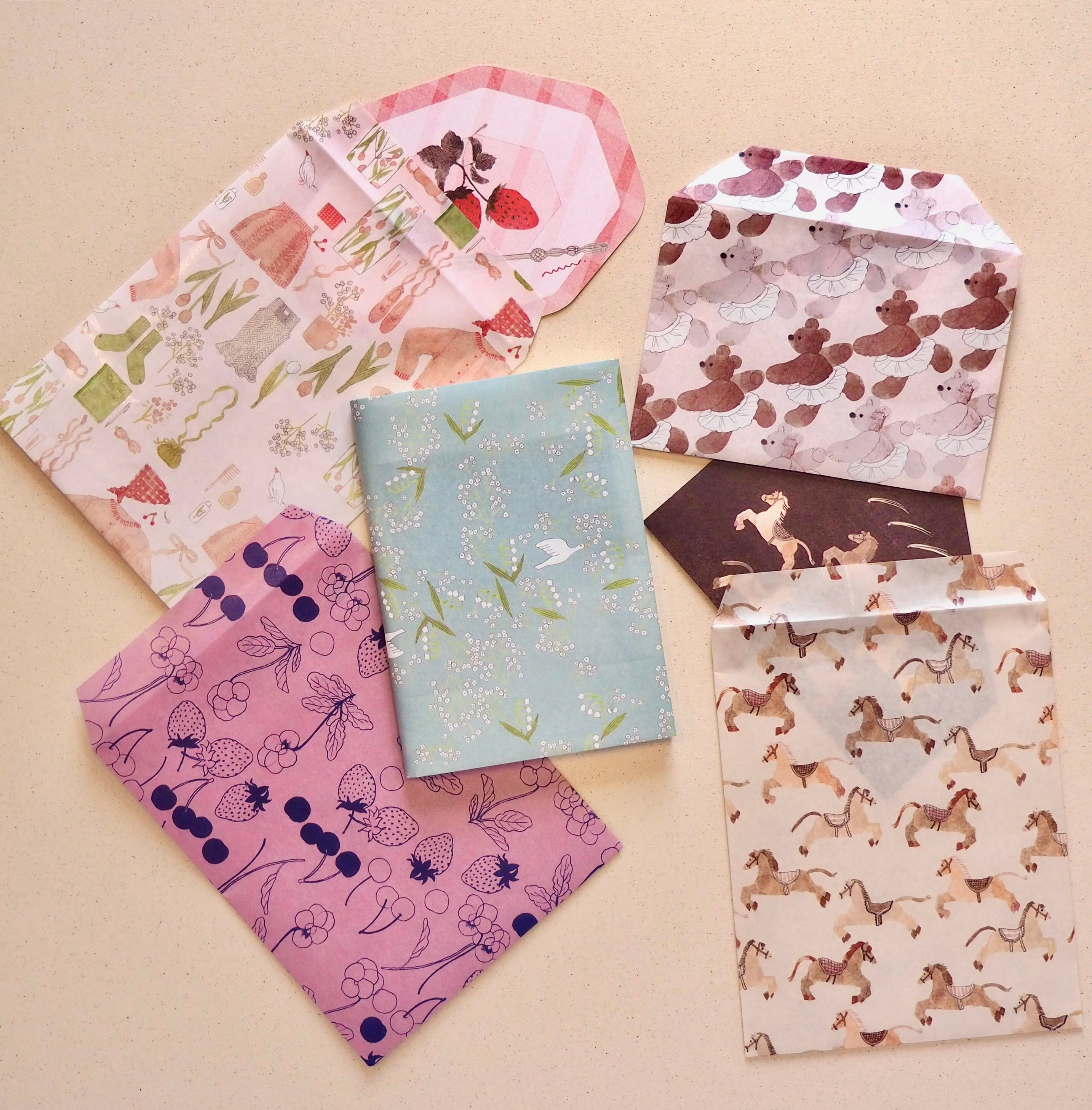 lightweight design paper - 5 patterns