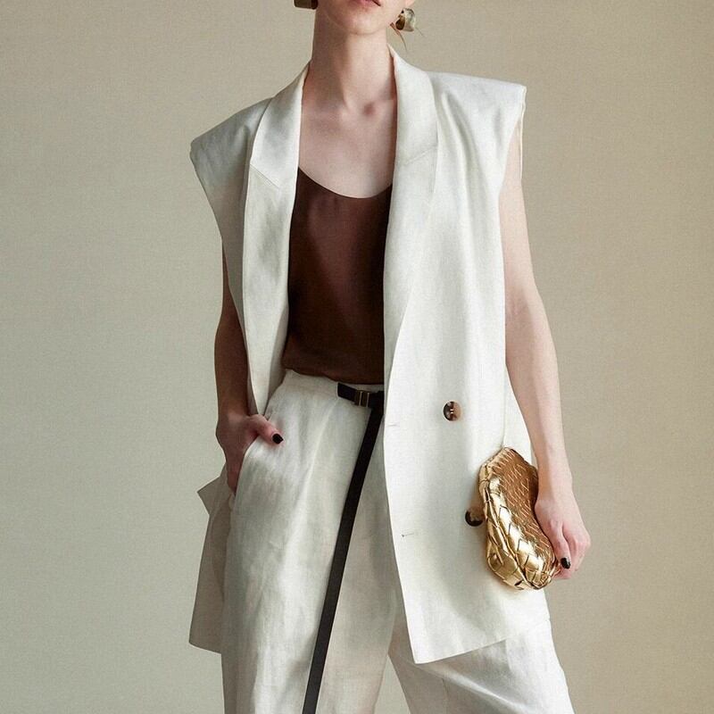 Sleeveless Double-Breasted Jacket W00426