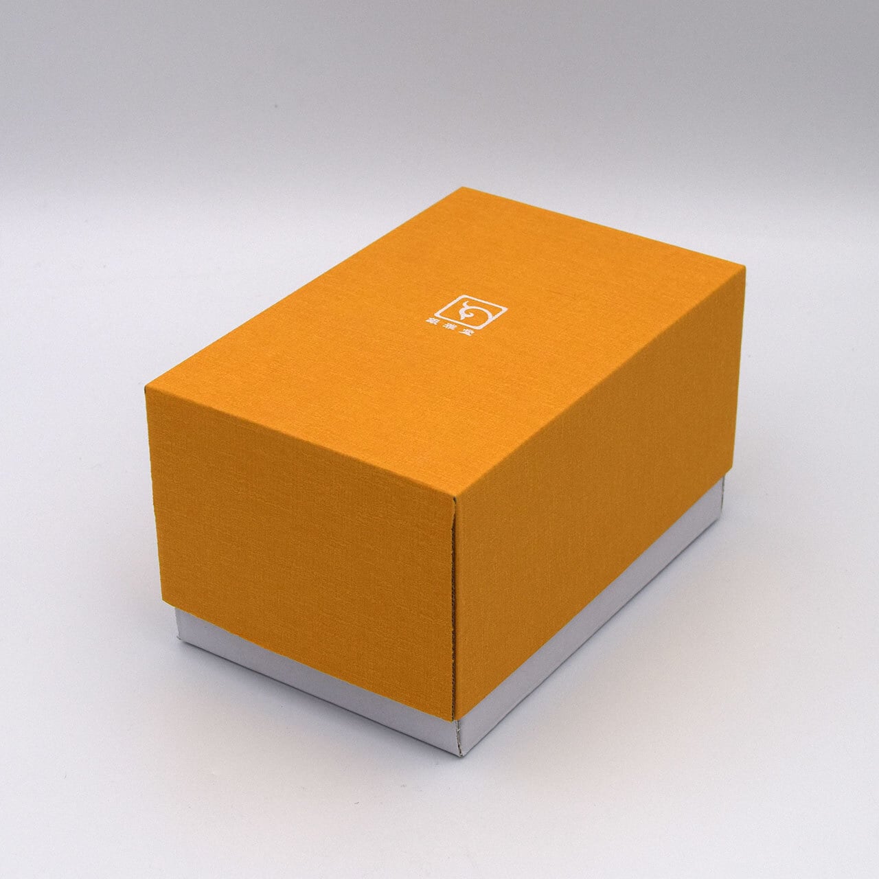 開運・縁起物》開運厄除け 招き猫16cm（黒漆）｜銀雅堂 | 生活を楽しむ