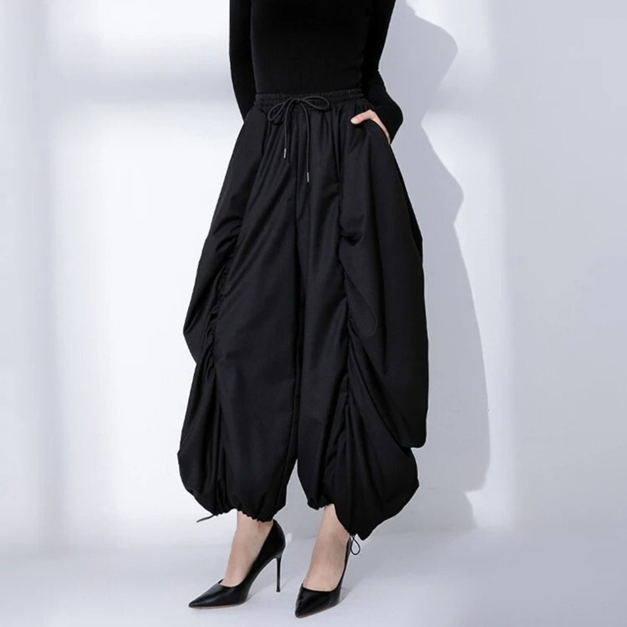 Folds Wide Leg Pants / フォールズ ワイド レッグ パンツ