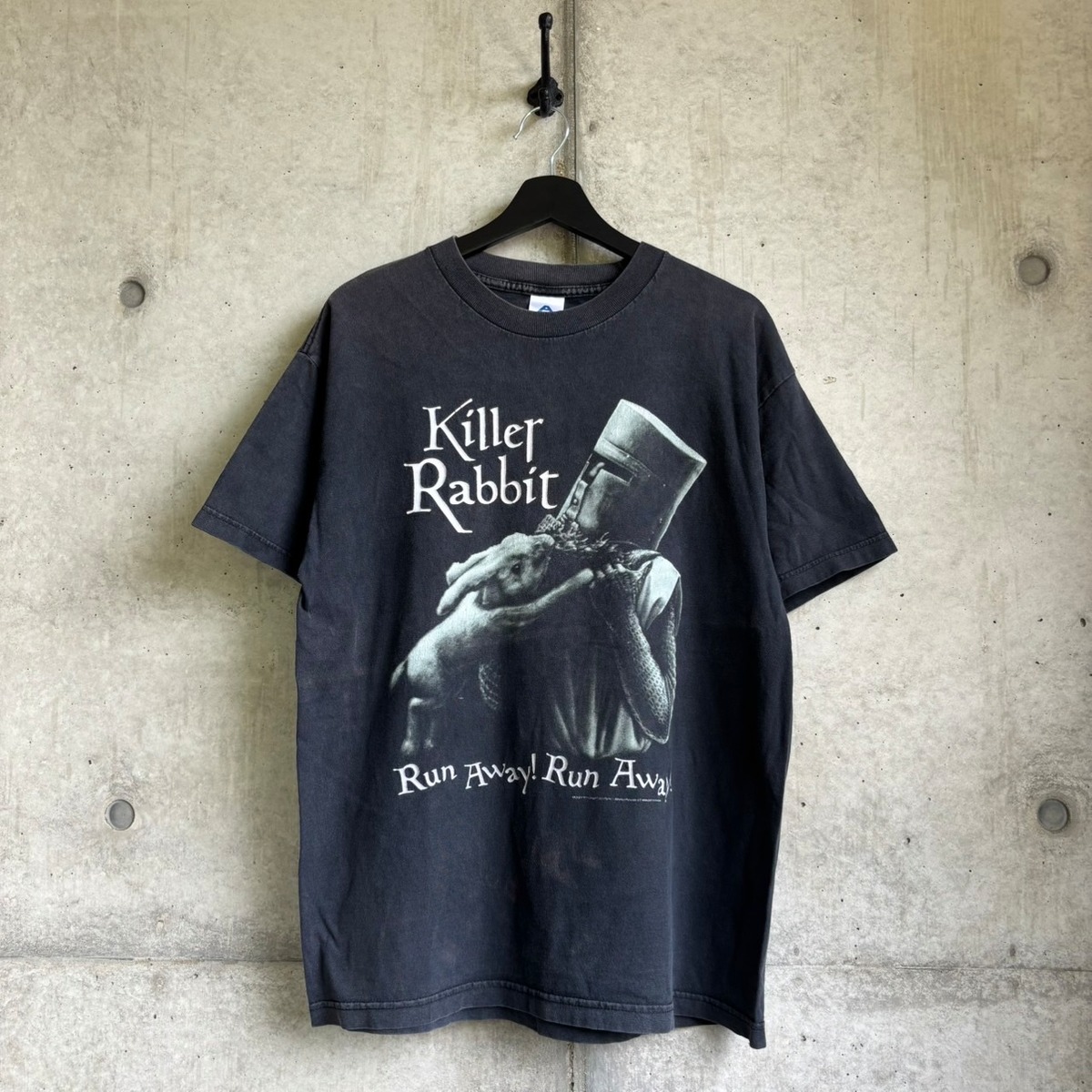 00's Monty Python Killer Rabbit Tee L | LAUGHIN Used Vintage Clothing