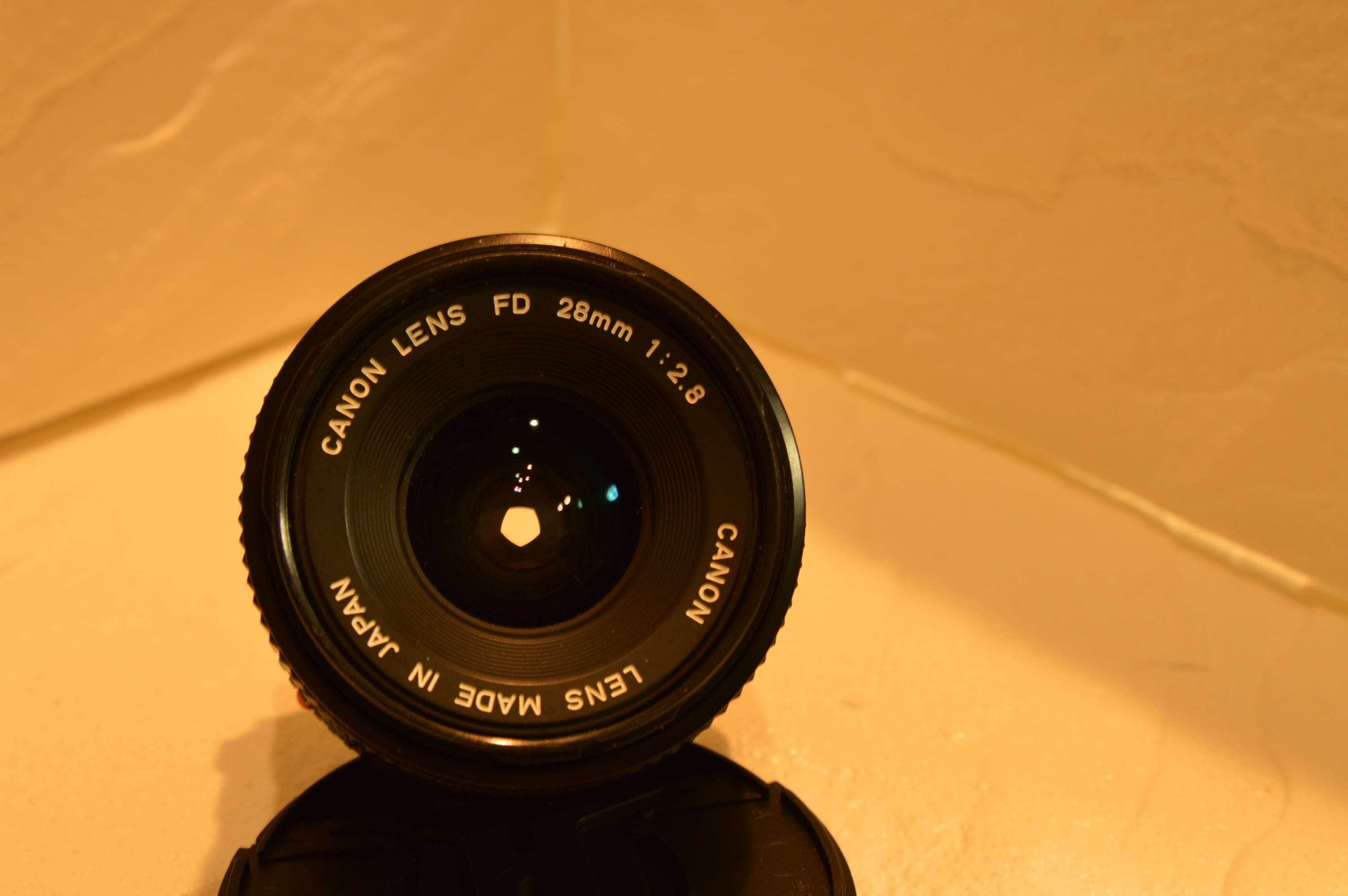 美品 Canon FL 28mm f/3.5 Wide Angle Lens