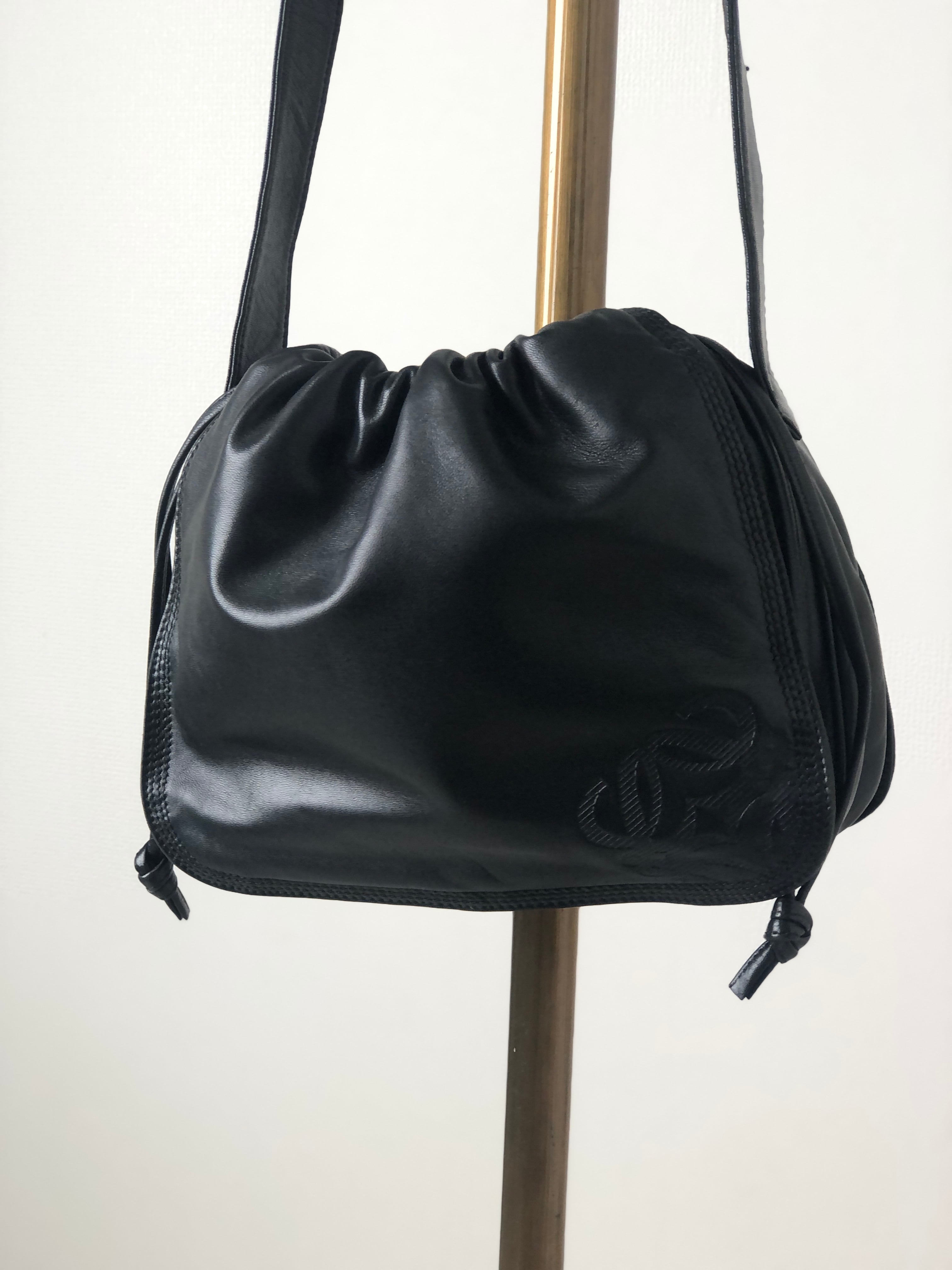 LOEWE ロエベ ショルダーバッグ ブラック アナグラム ナッパ