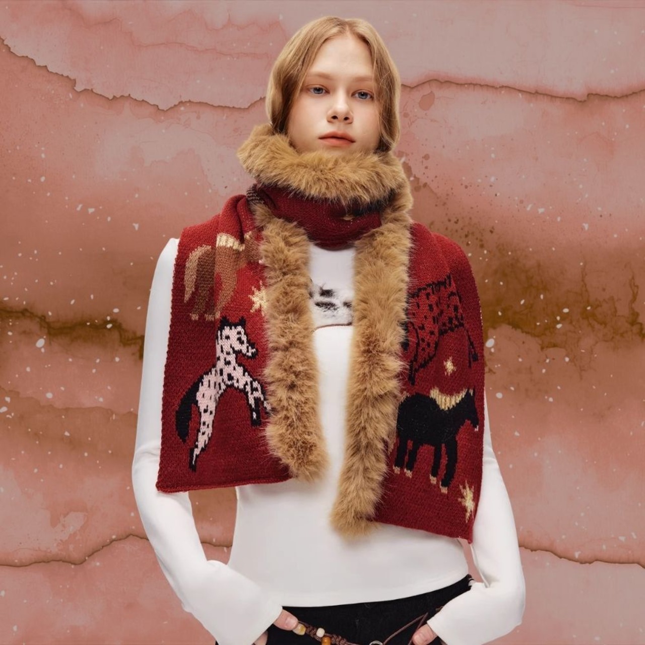 銀河を歩く馬たちのファーニットマフラーにします　E00620