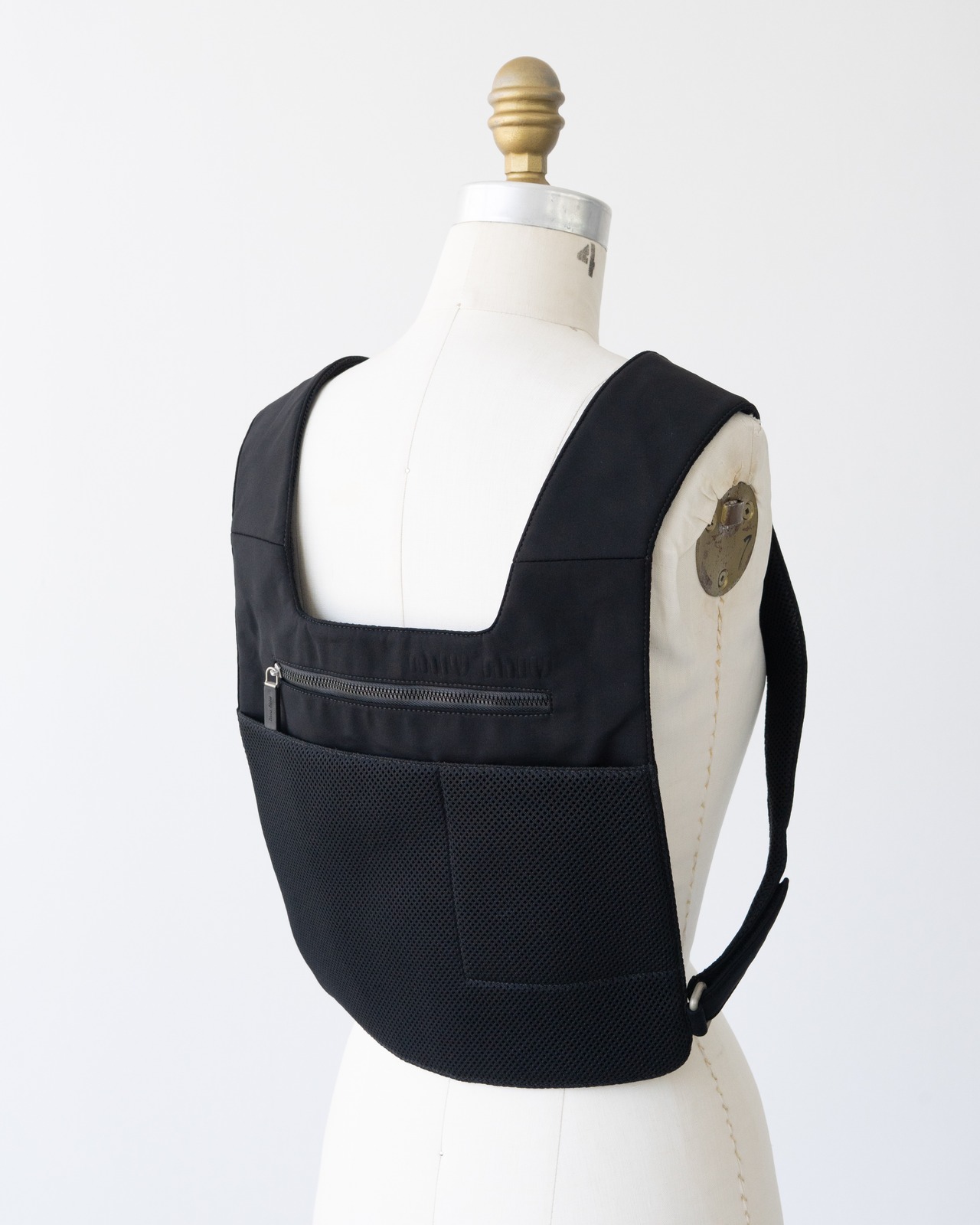 〈miu miu〉Borsa in Tessuto Lycra Rete Vest