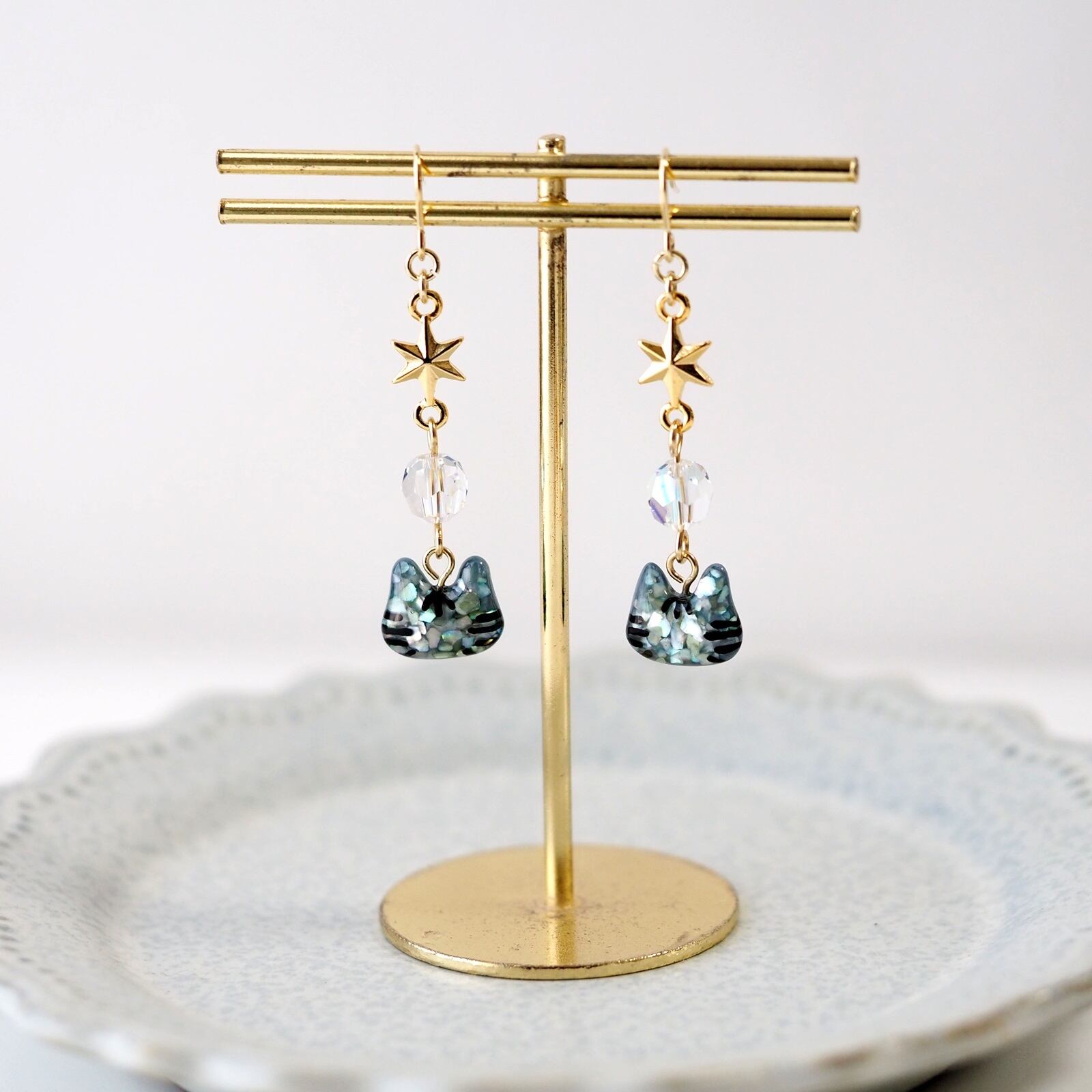 ねこもよう＞サビ猫と星 ピアス/イヤリング | 星猫工房