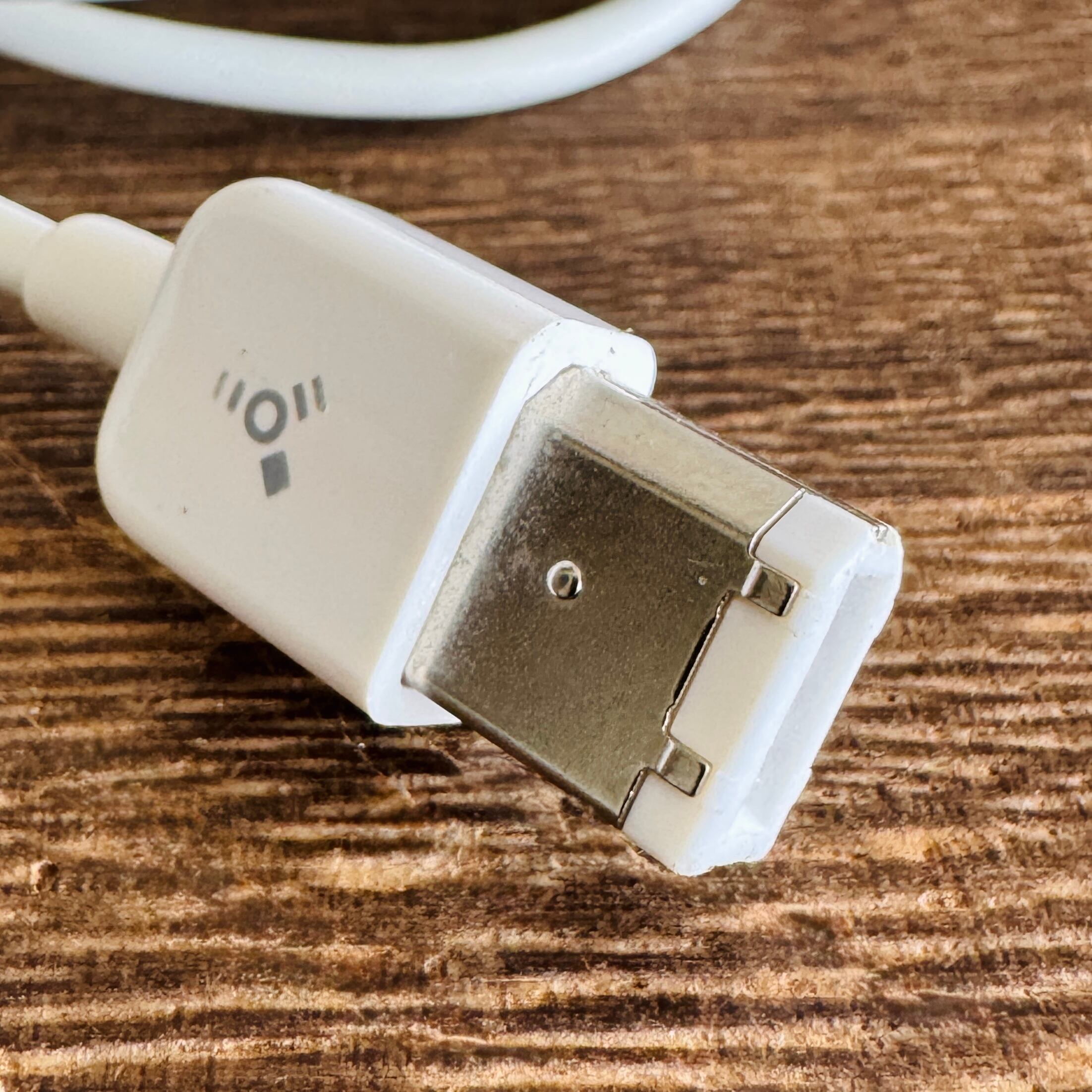 レア】Apple 純正 ビンテージ iPod 用 FireWire 電源アダプター