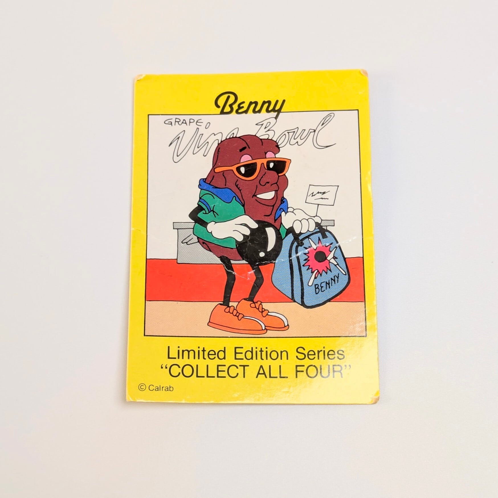 ☆ VINTAGE 1991 ☆ 【 California Raisins（カリフォルニアレーズン）】『 Benny Bowler ( ベニー ) / Hardee's / CARD有り 』 ハーディーズ ミールトイシリーズ / PVC フィギュア ビンテージトイ 〚アメリカン雑貨 アメトイ〛