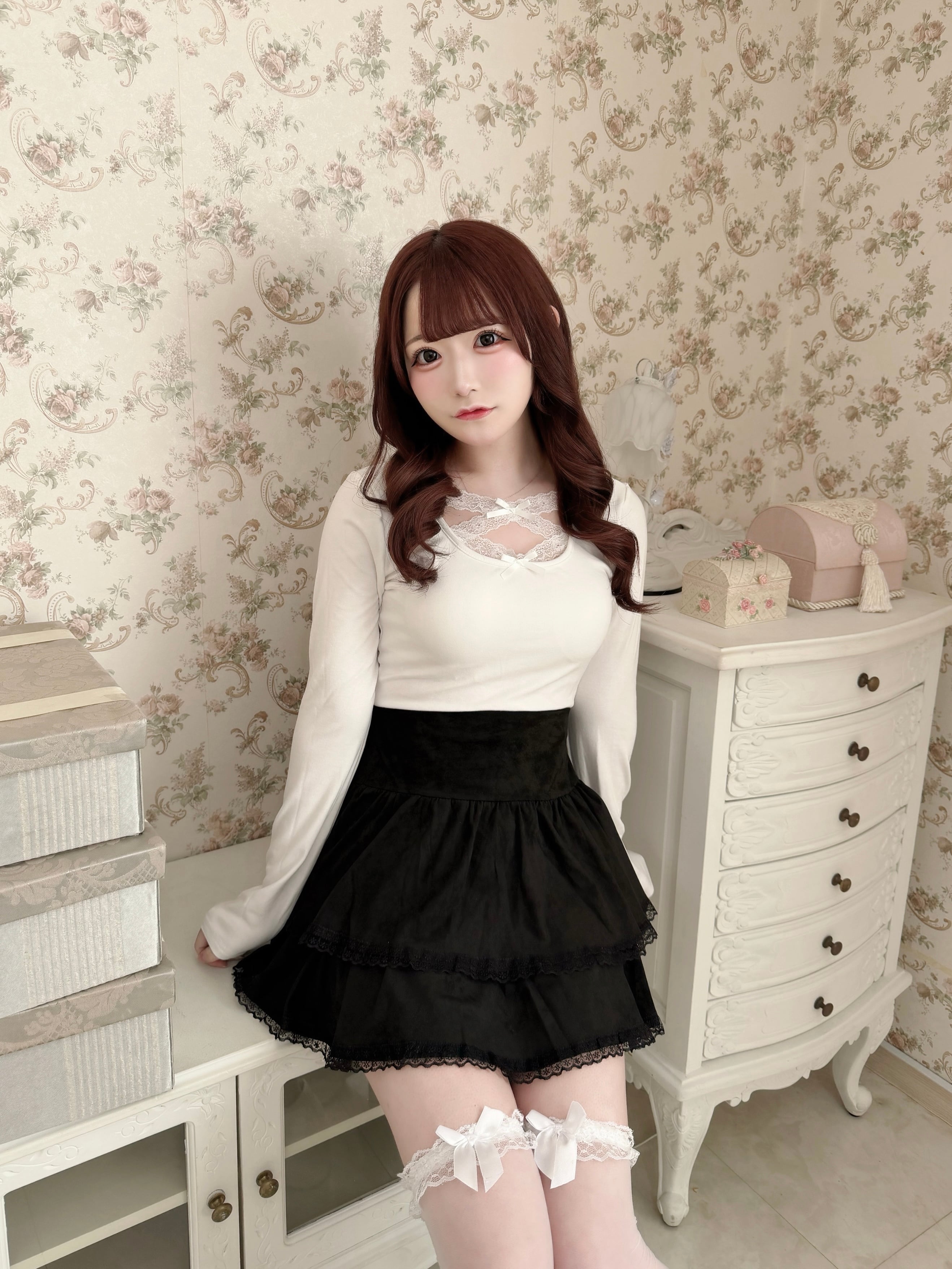 lace neck girly tops