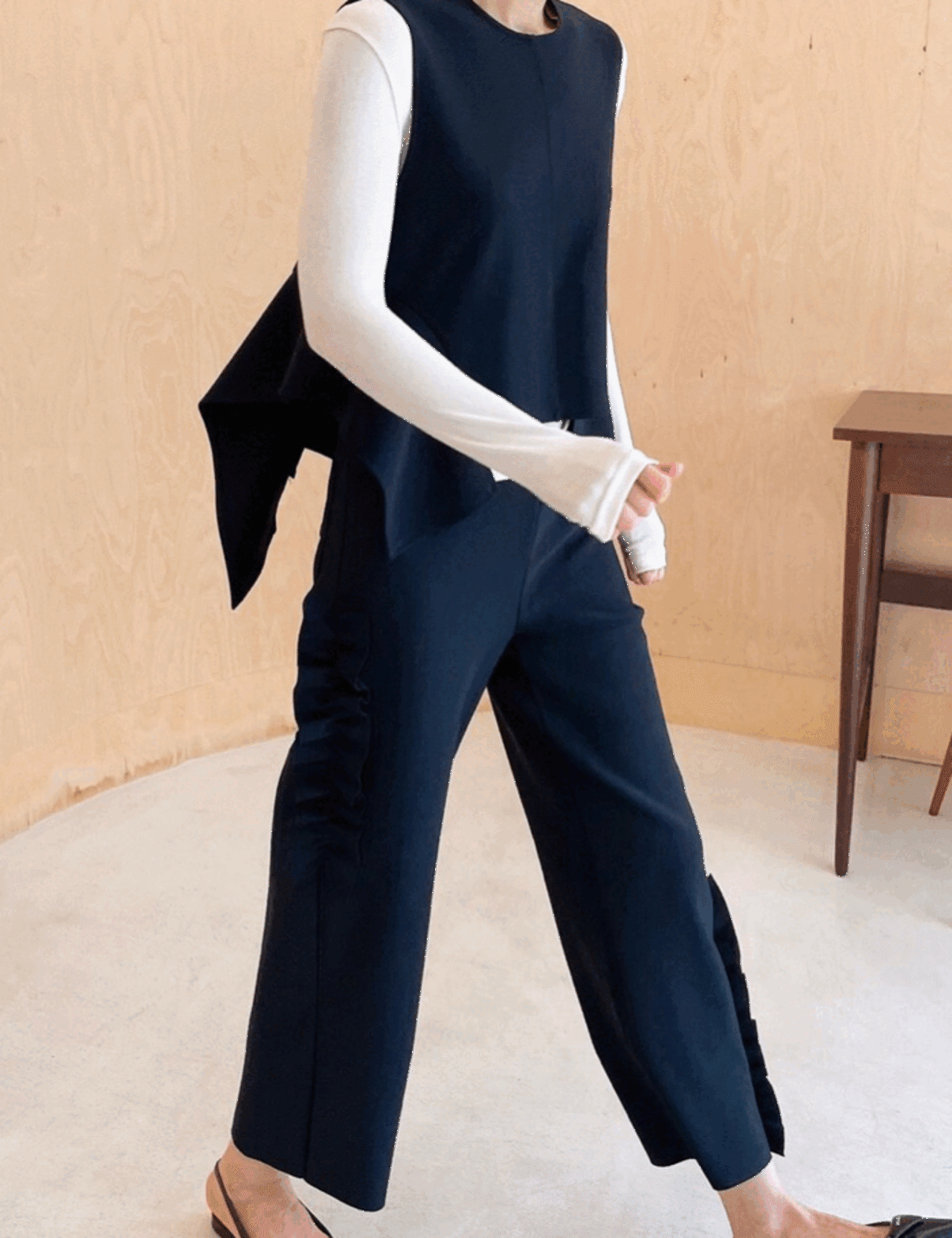 【24aw】Irregular Vest_Black
