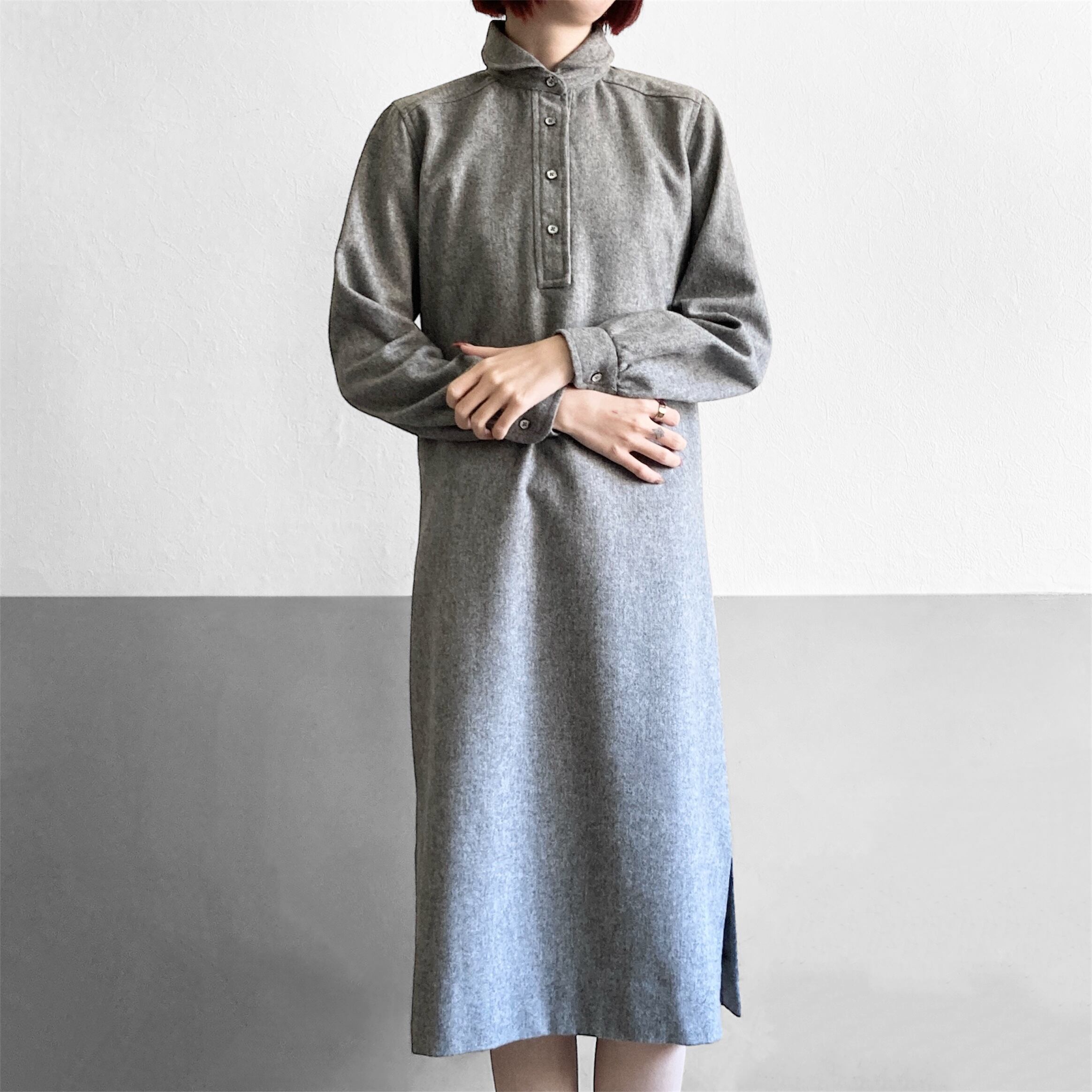 Lisette プラタンヌ・フリュイ ジョアン ハイネックブラウス リネン混 Lisette プラタンヌ・フリュイ ジョアン ハイネックブラウス リネン混