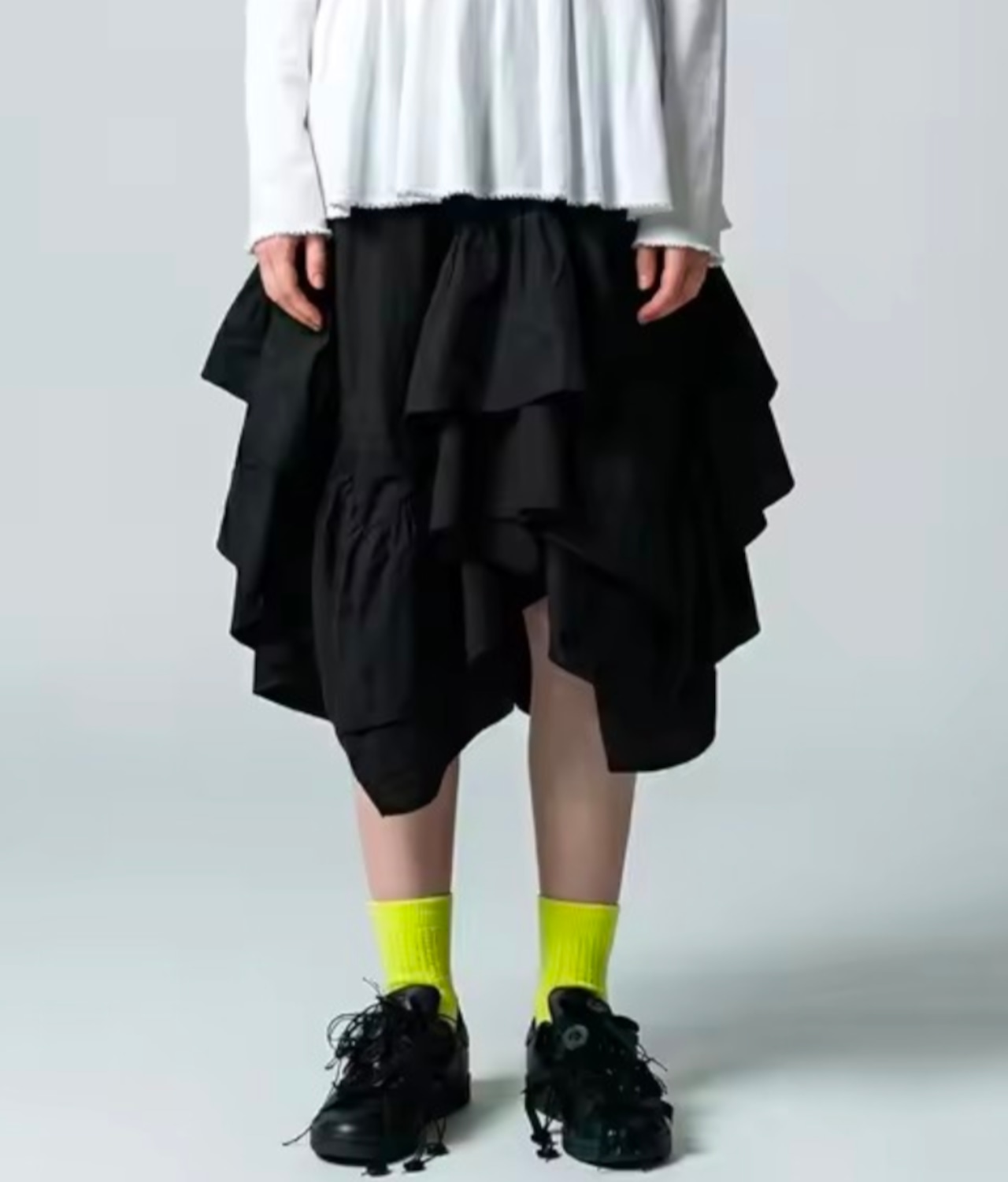 imakokoni オリジナルブラックカラーフリルスカート 265401