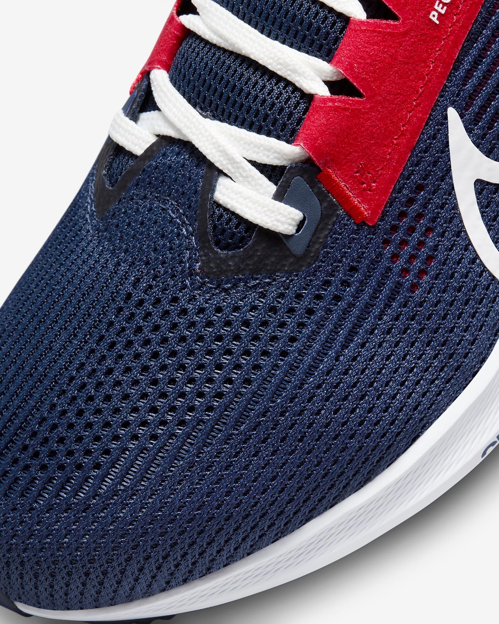 Nike Pegasus 40 Paris Saint-Germain パリサンジェルマン