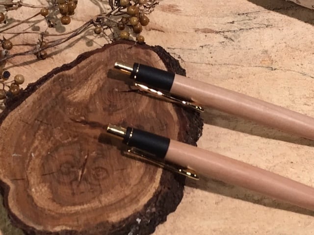 ＊1月販売「匠」筆記具シリーズ　木軸ペン　リンゴ