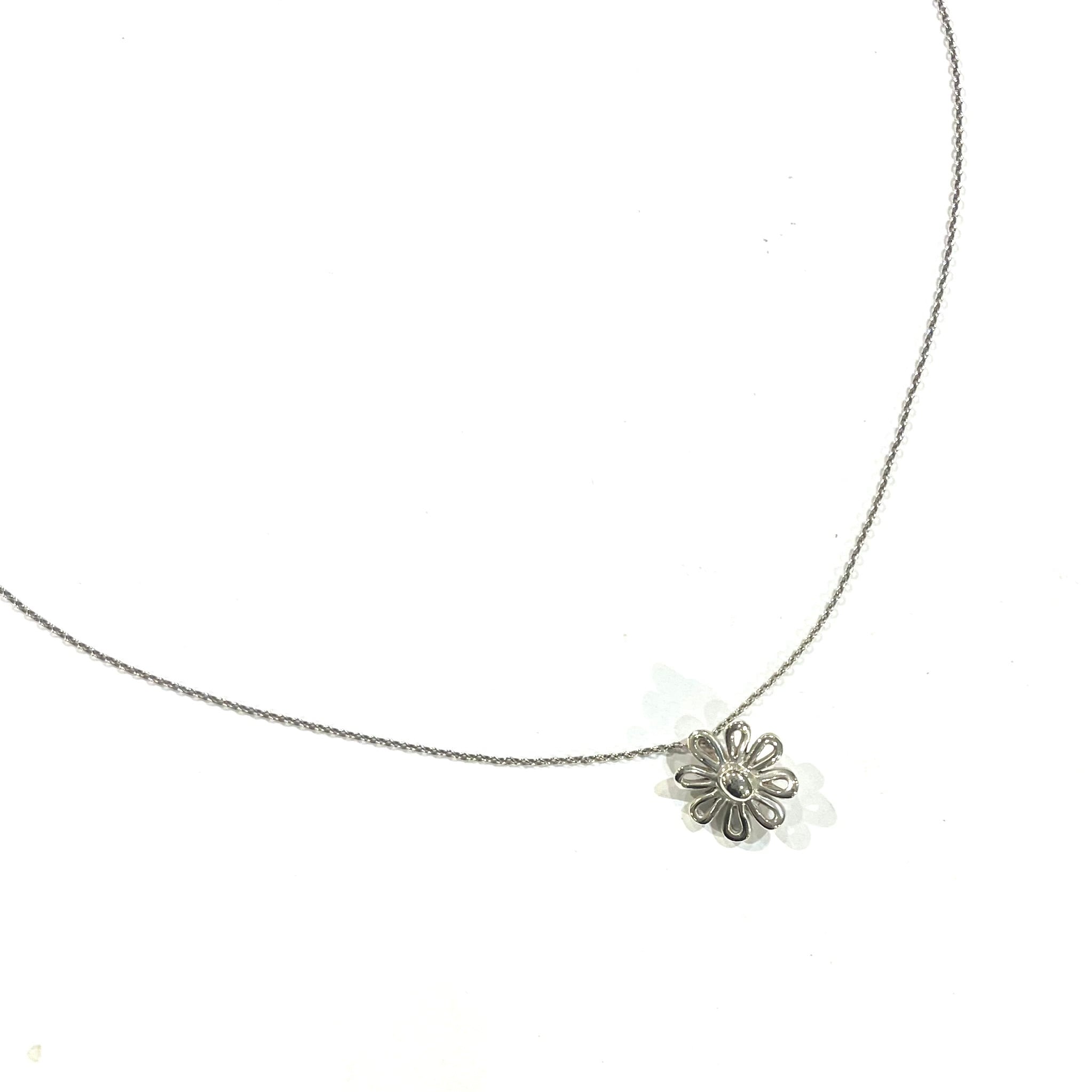 TIFFANY&CO.】2309 花咲く季節に。幸せ運ぶティファニーデイジー