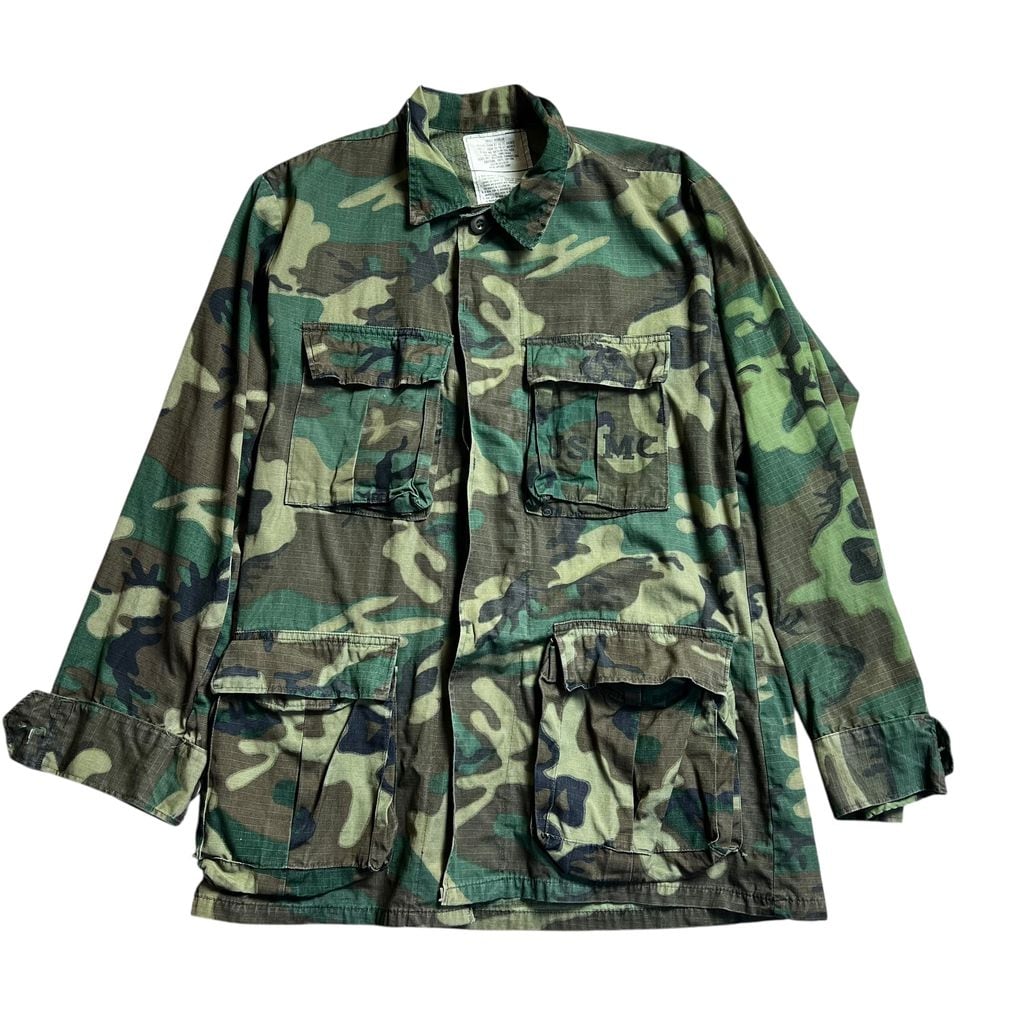 希少 韓国軍 海兵隊 刺繍入り 迷彩ジャケット ミリタリー ジャケット M~L 希少 韓国軍 海兵隊 刺繍入り 迷彩ジャケット ミリタリー ジャケット M